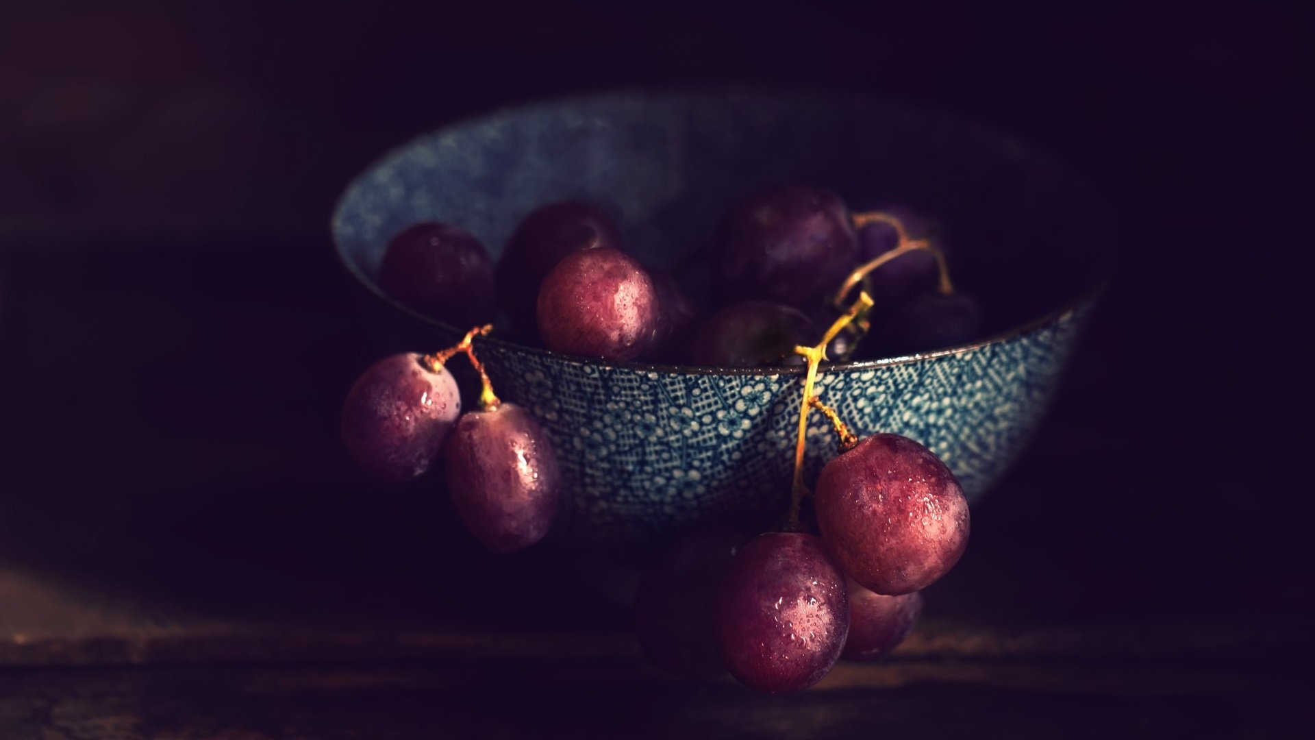 grapes, Fruit, Bowls, Dark, Food Wallpaper HD / Desktop and Mobile Background