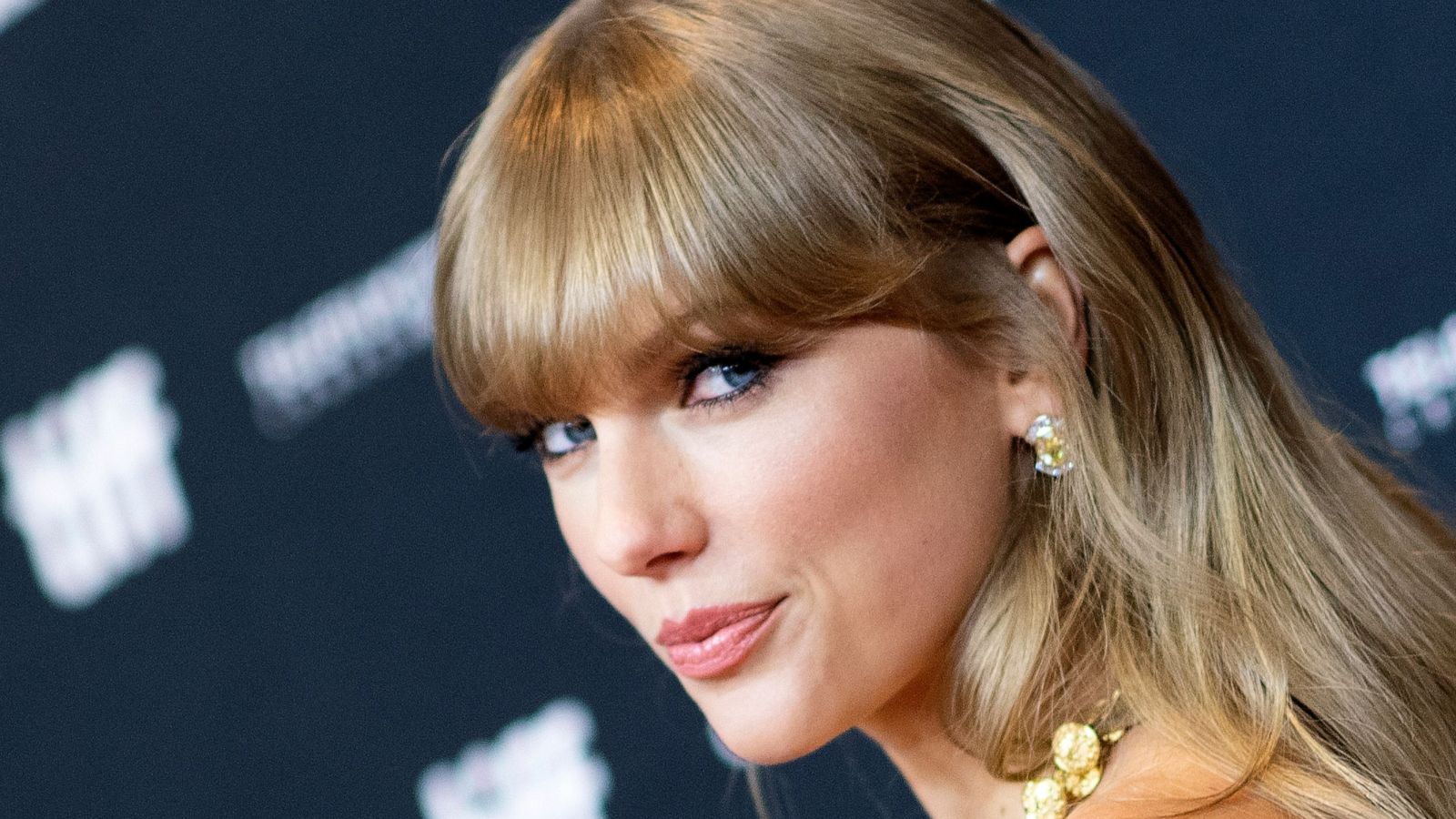 Taylor Swift ticket demand crashes Ticketmaster website, presale times changed Morning America