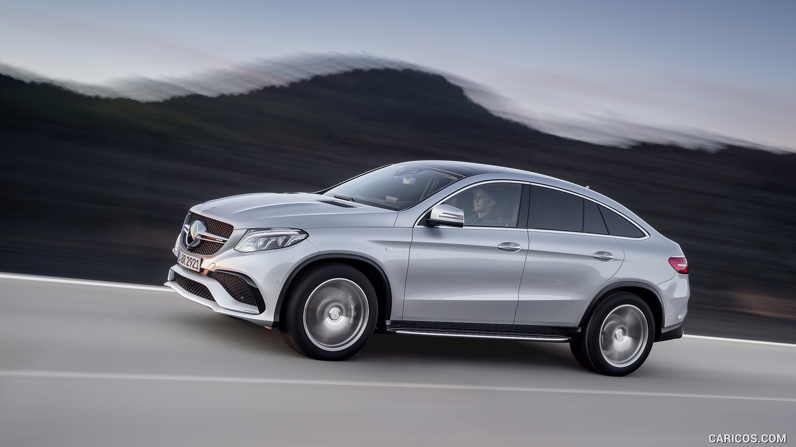 Mercedes Benz GLE Wallpaper