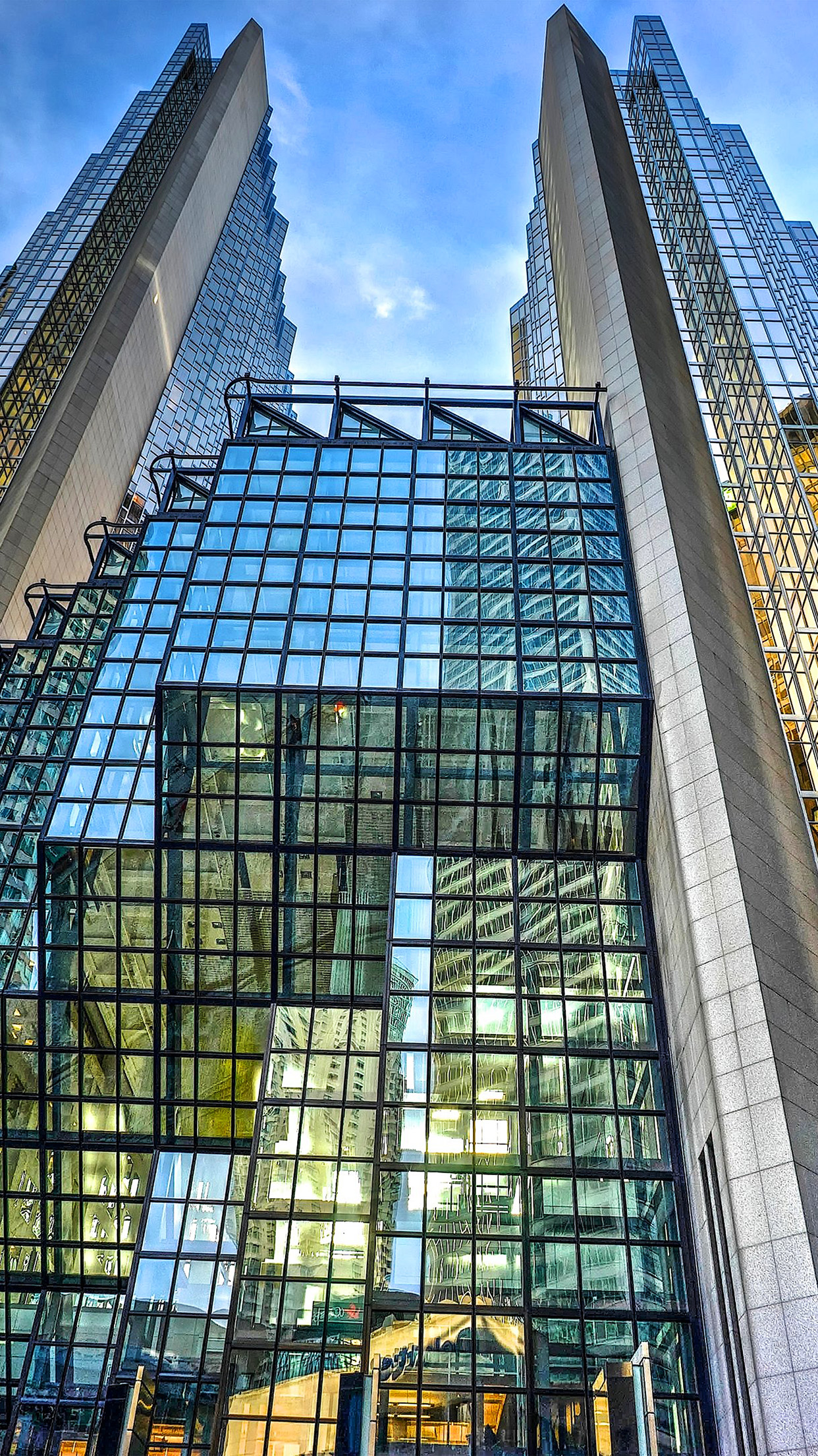 iPhone X wallpaper. architecture building city pattern