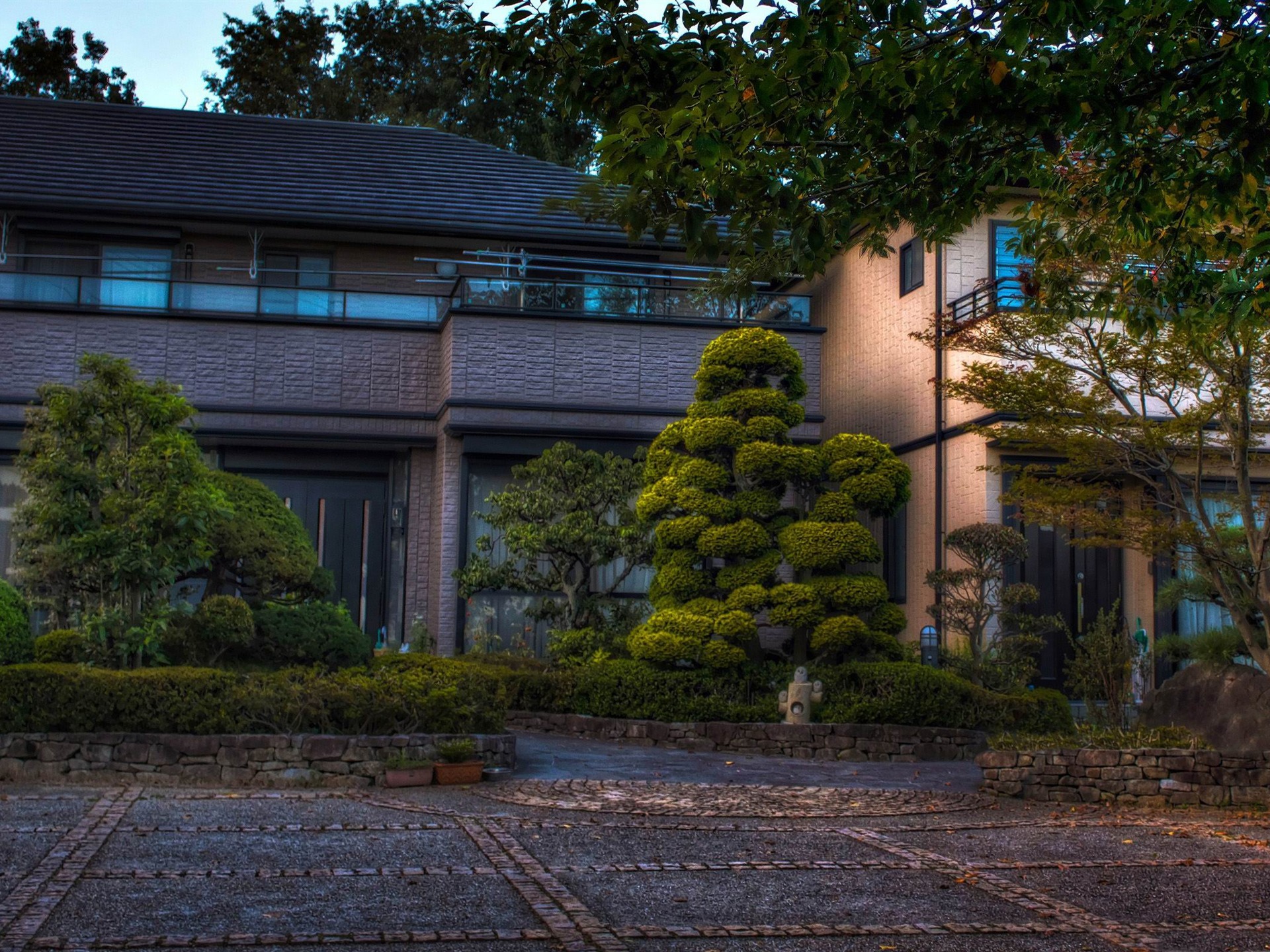 Big House Japanese Landscape Wallpaper