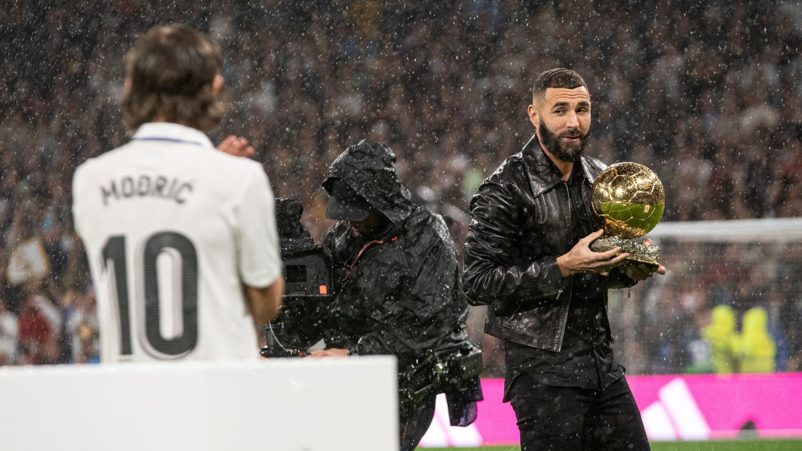 Artistic Football Gossip: Jones, Jesus, Martinelli, Zirkzee, Adams, Benzema Photo Collection Artistic Football Gossip: Jones, Jesus, Martinelli, Zirkzee, Adams, Benzema Photo Collection