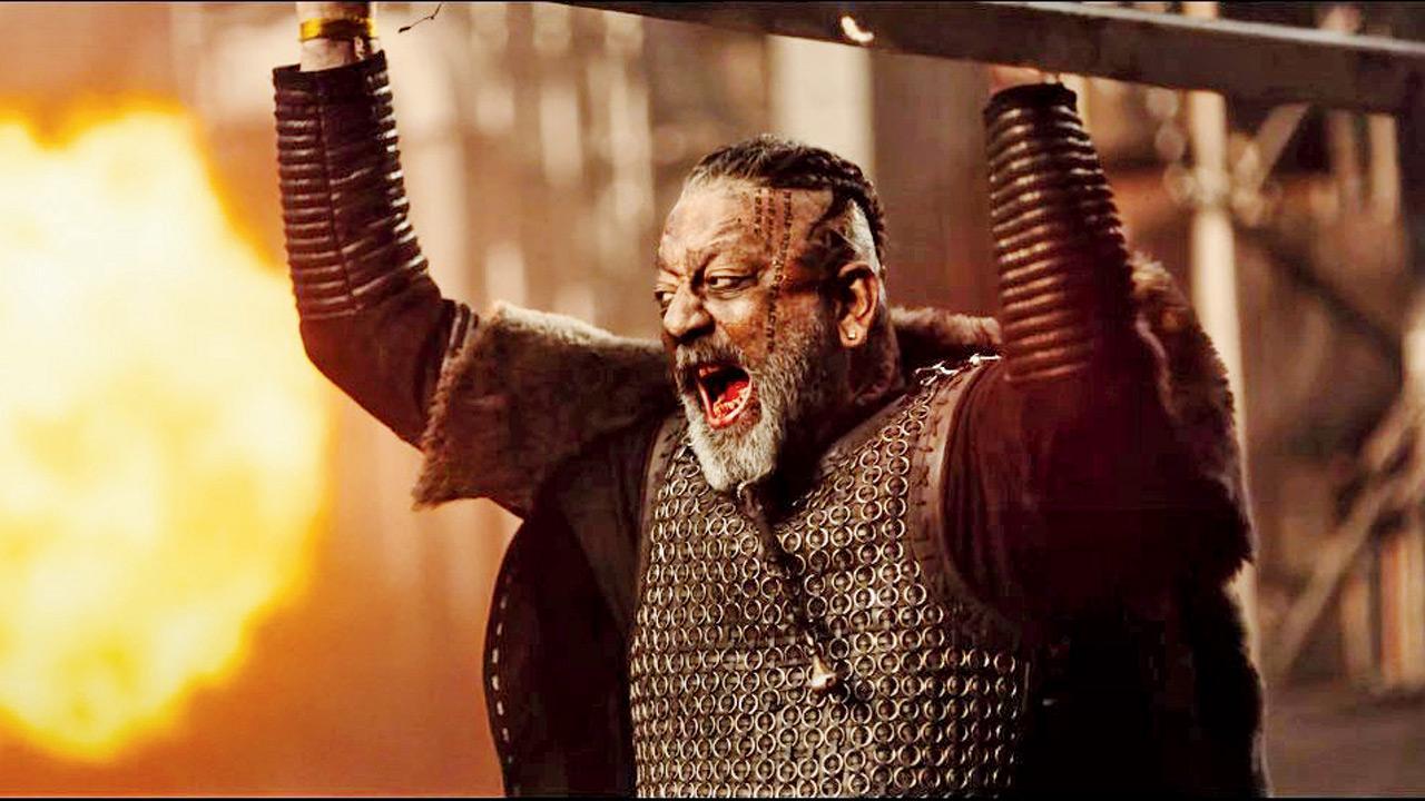 Naveen Shetty: Sanjay Dutt Shot Every Day, Wearing 25 Kilo Armour For 'KGF: Chapter 2'