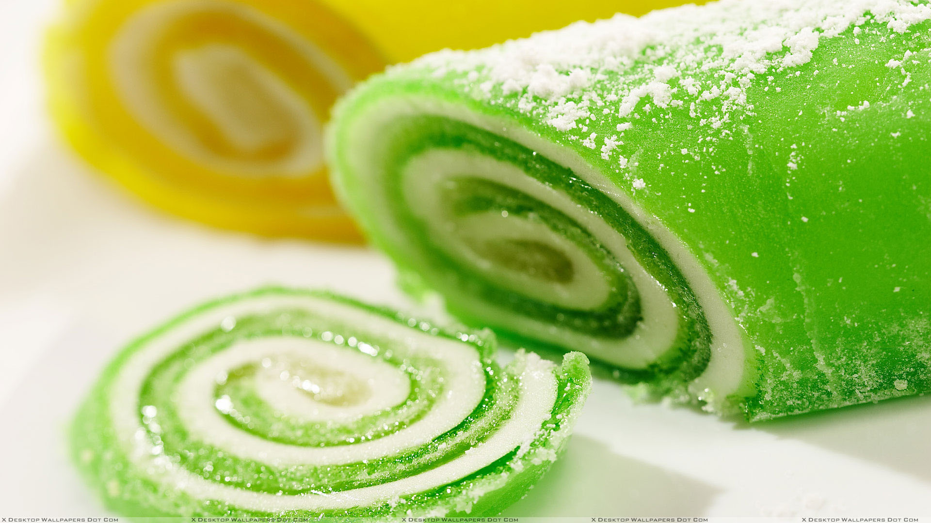 Green And Yellow Sweet Candy Wallpaper