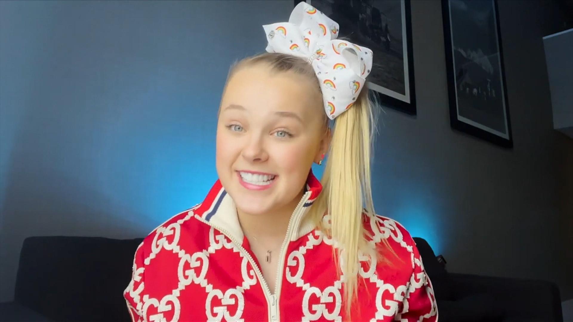 JoJo Siwa Says Kids Around the World Can Look Up to Her After Coming Out