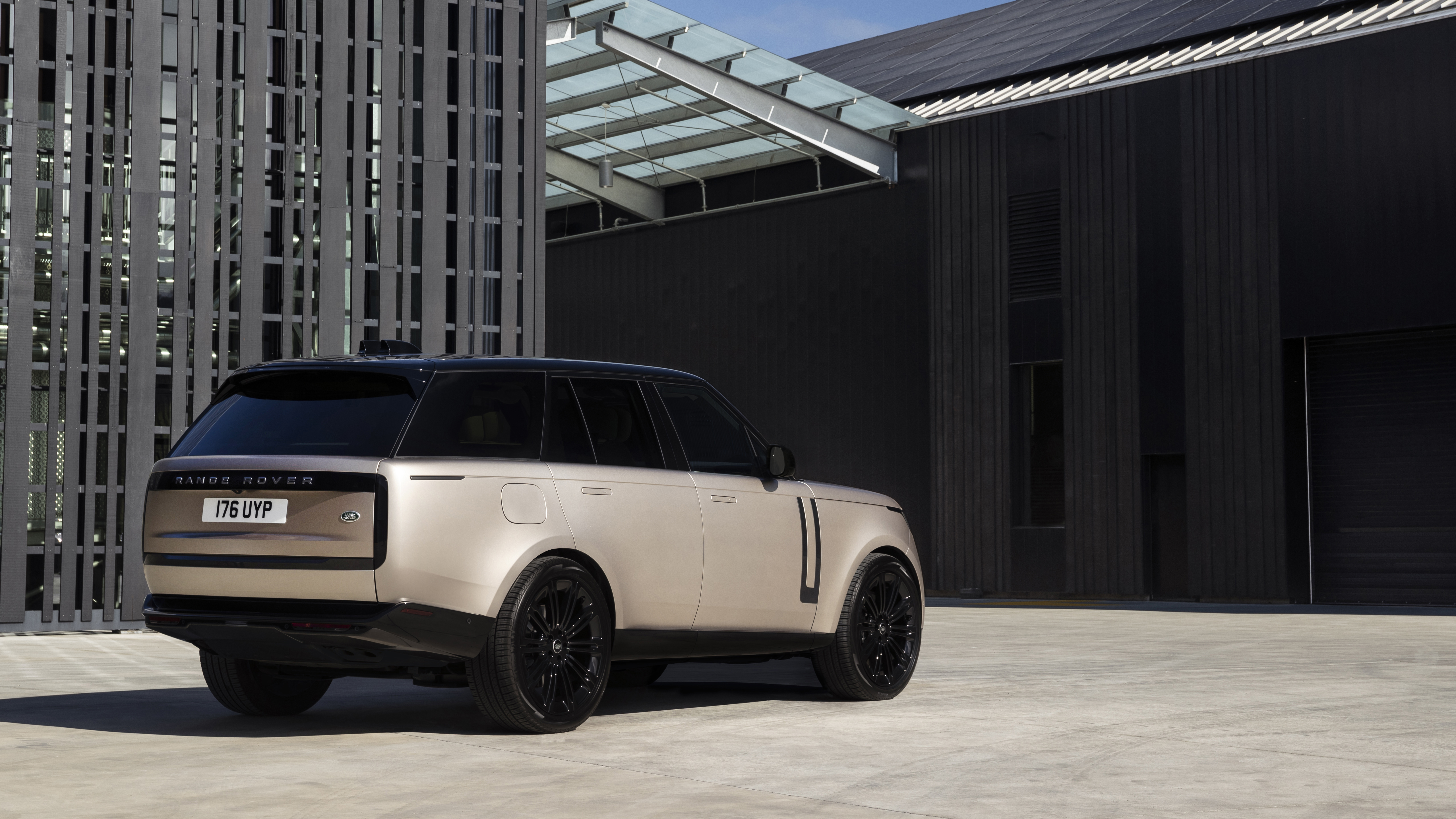 2023 Range Rover P530 First Edition 5K 2 Wallpaper Car Wallpaper