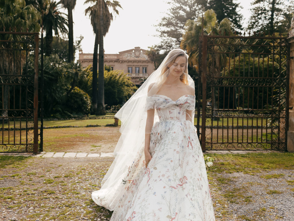 The 7 Best Spring 2023 Bridal Trends: From Regencycore to Bows Galore The Moon