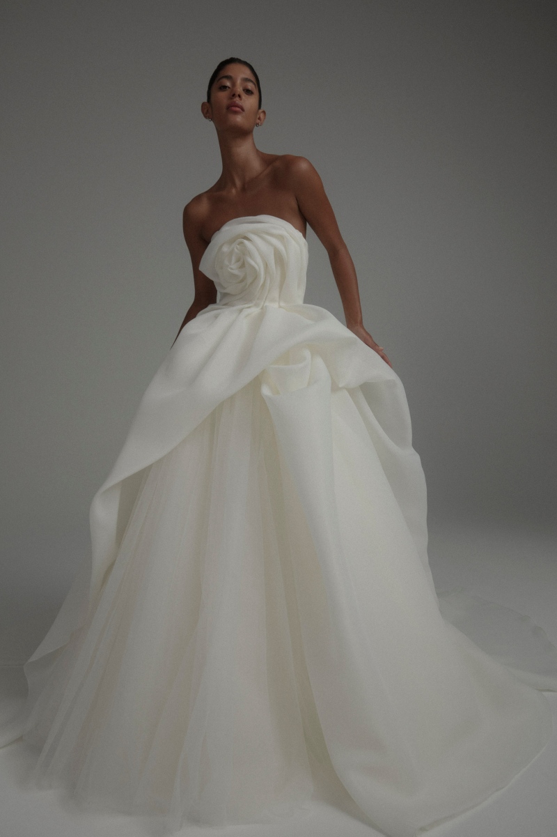 Amsale Bridal Fall 2023 [PHOTOS]