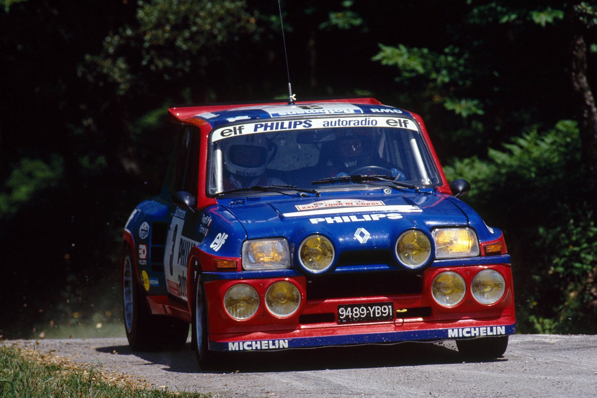 Renault 5 Maxi Turbo HD Wallpaper and Background