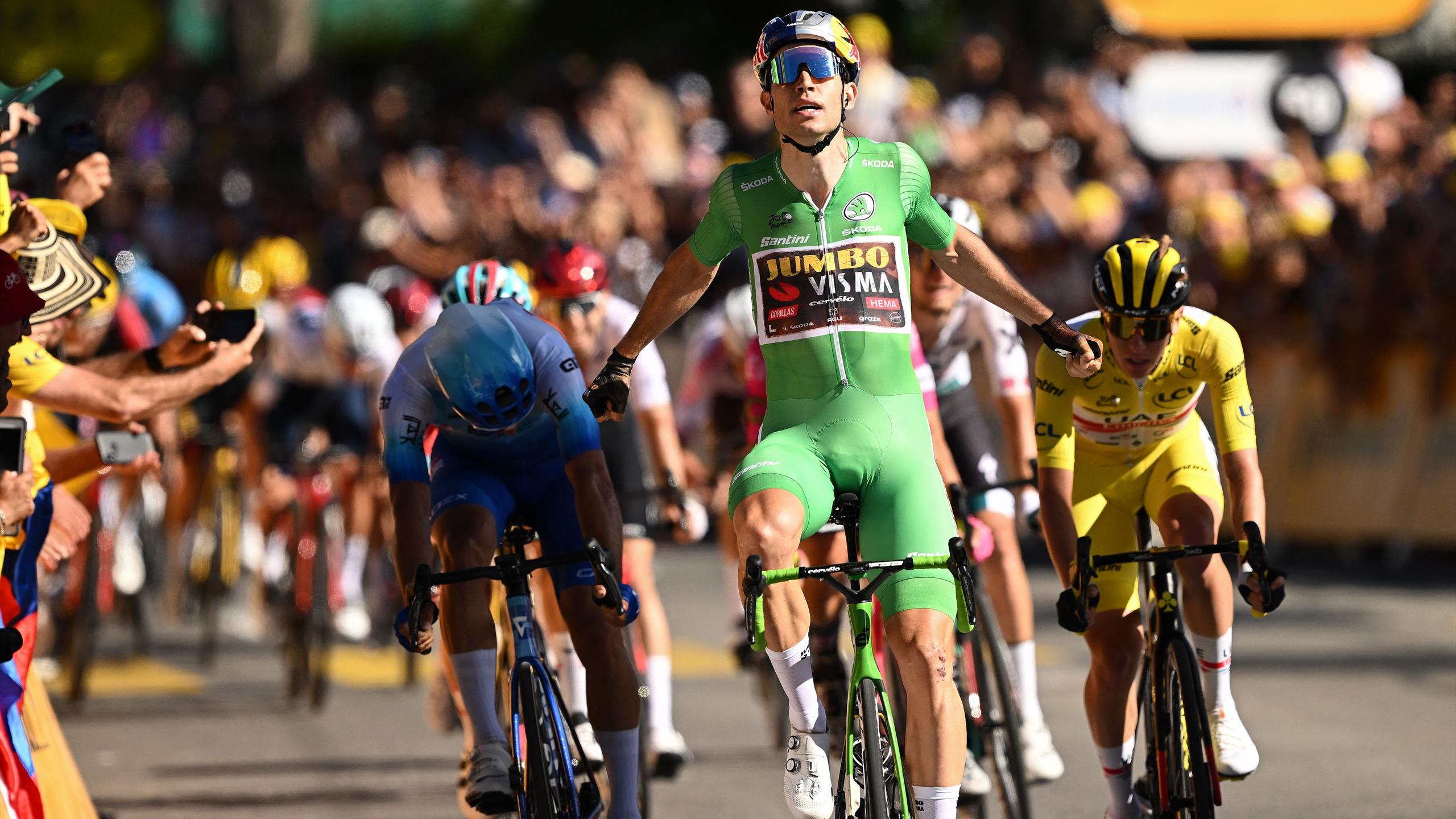 Tour de France van Aert powers to another win, Tadej Pogacar third on Stage 8