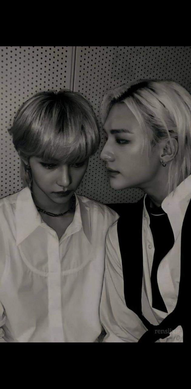 Hyunjin skz wallpaper