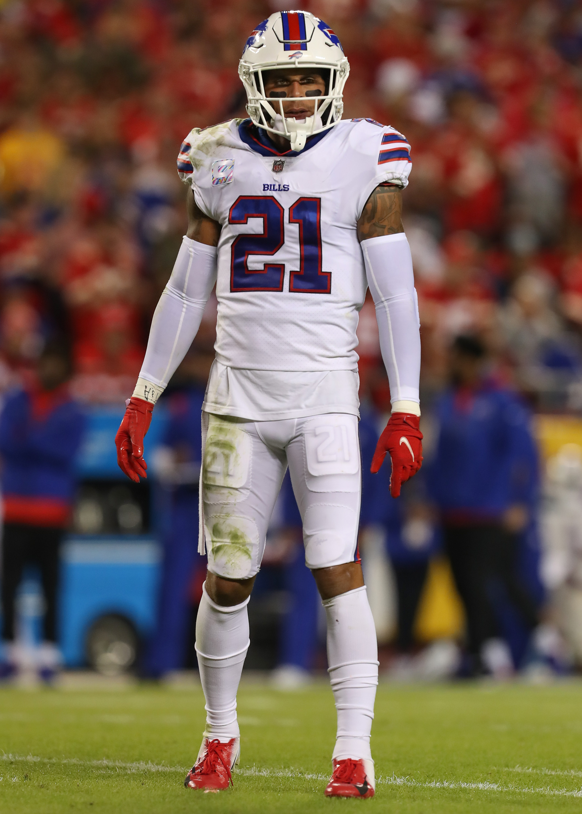 Jordan Poyer's wife, Rachel Bush, calls out TikTok after page deleted