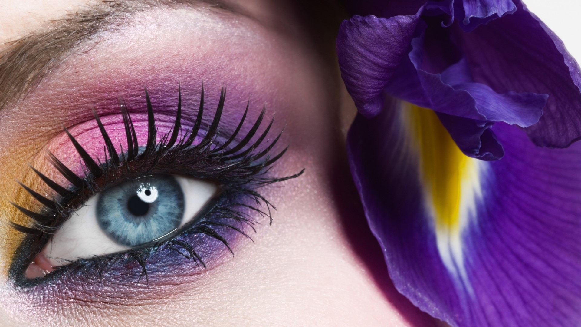 HD Beautiful Eye Makeup Gallery HD Wallpaper