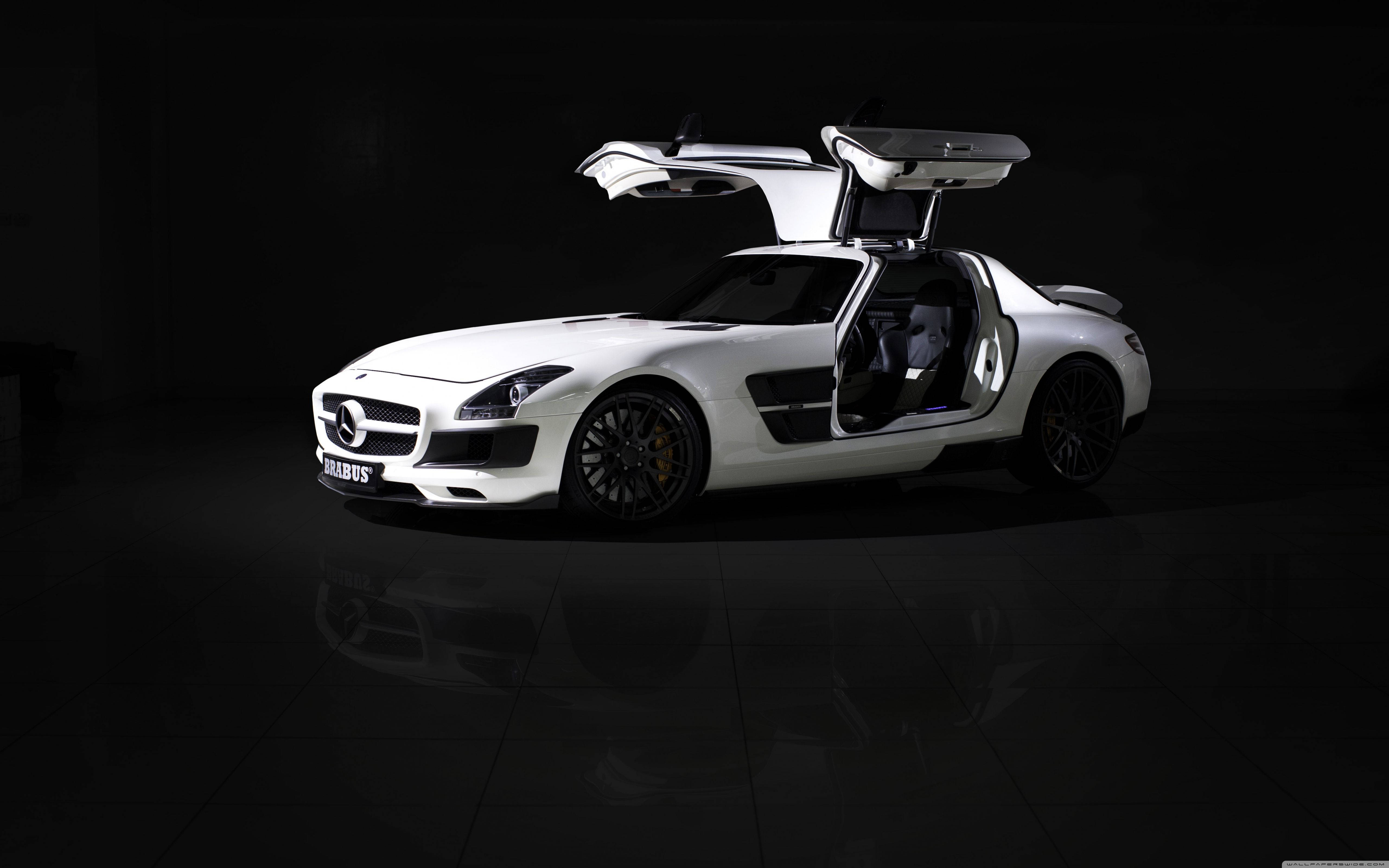 Download Mercedes Wallpaper