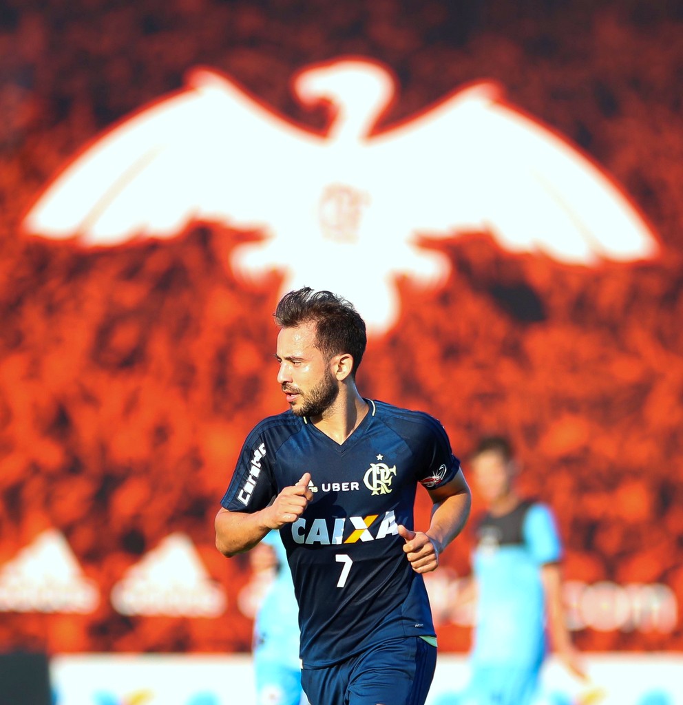 Éverton projeta estreia com xará no Flamengo