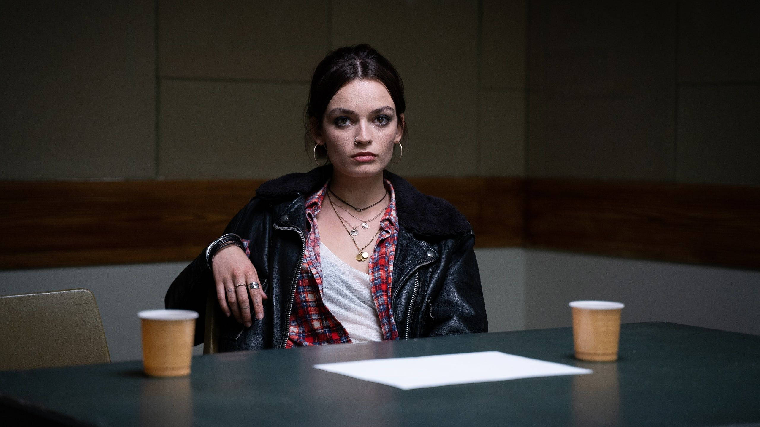 Download Maeve Wiley In The Interrogation Room Wallpaper