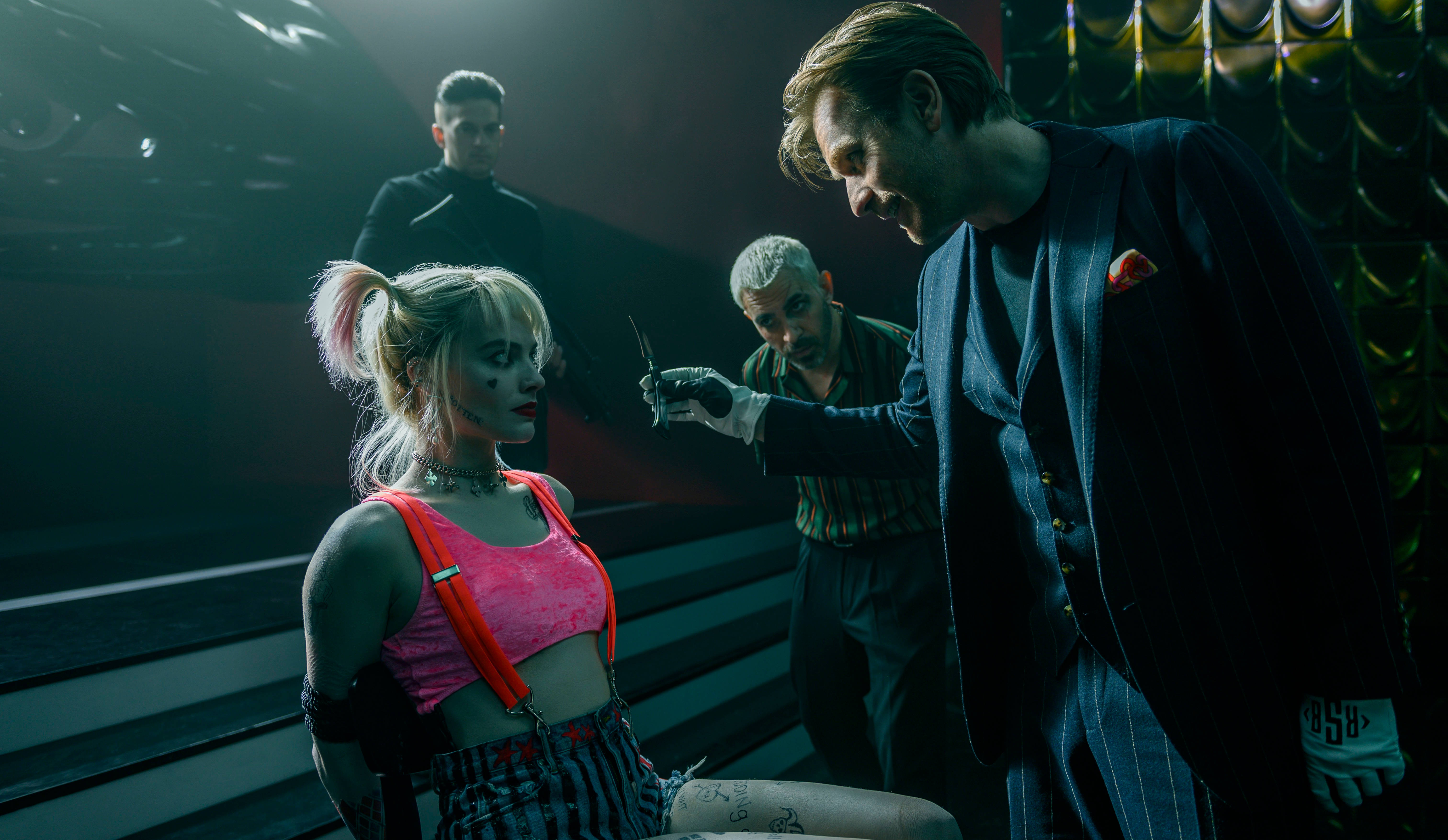 Download Birds Of Prey Black Mask Interrogation Wallpaper