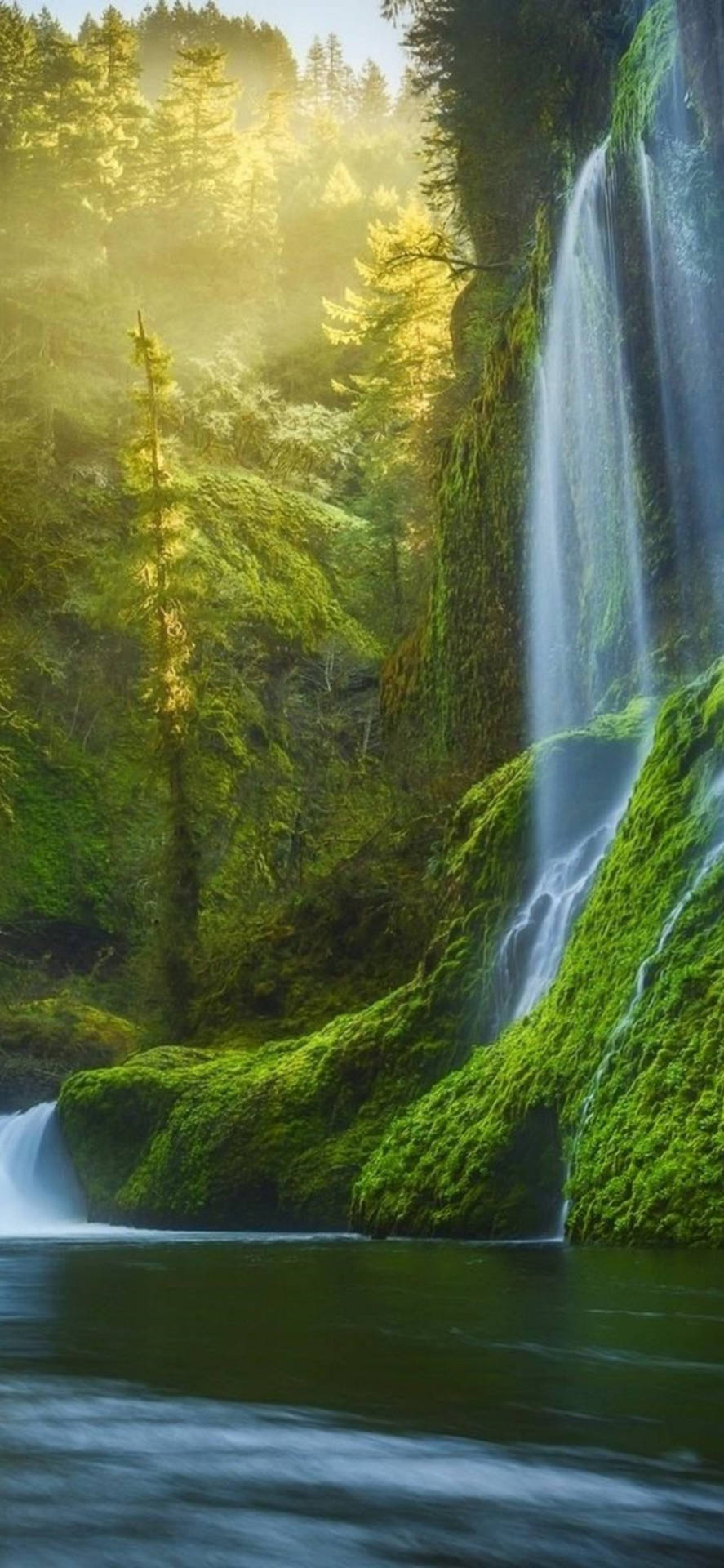 Download iPhone 13 Pro Max Waterfall Wallpaper