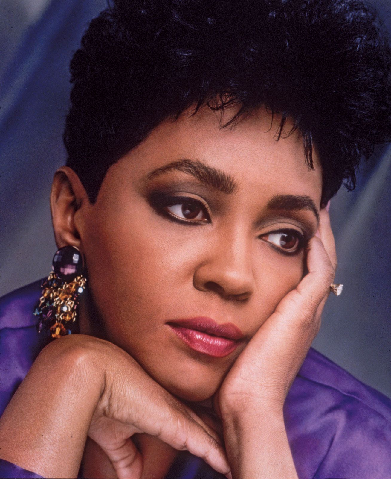 Anita Baker. Biography, Songs, & Facts