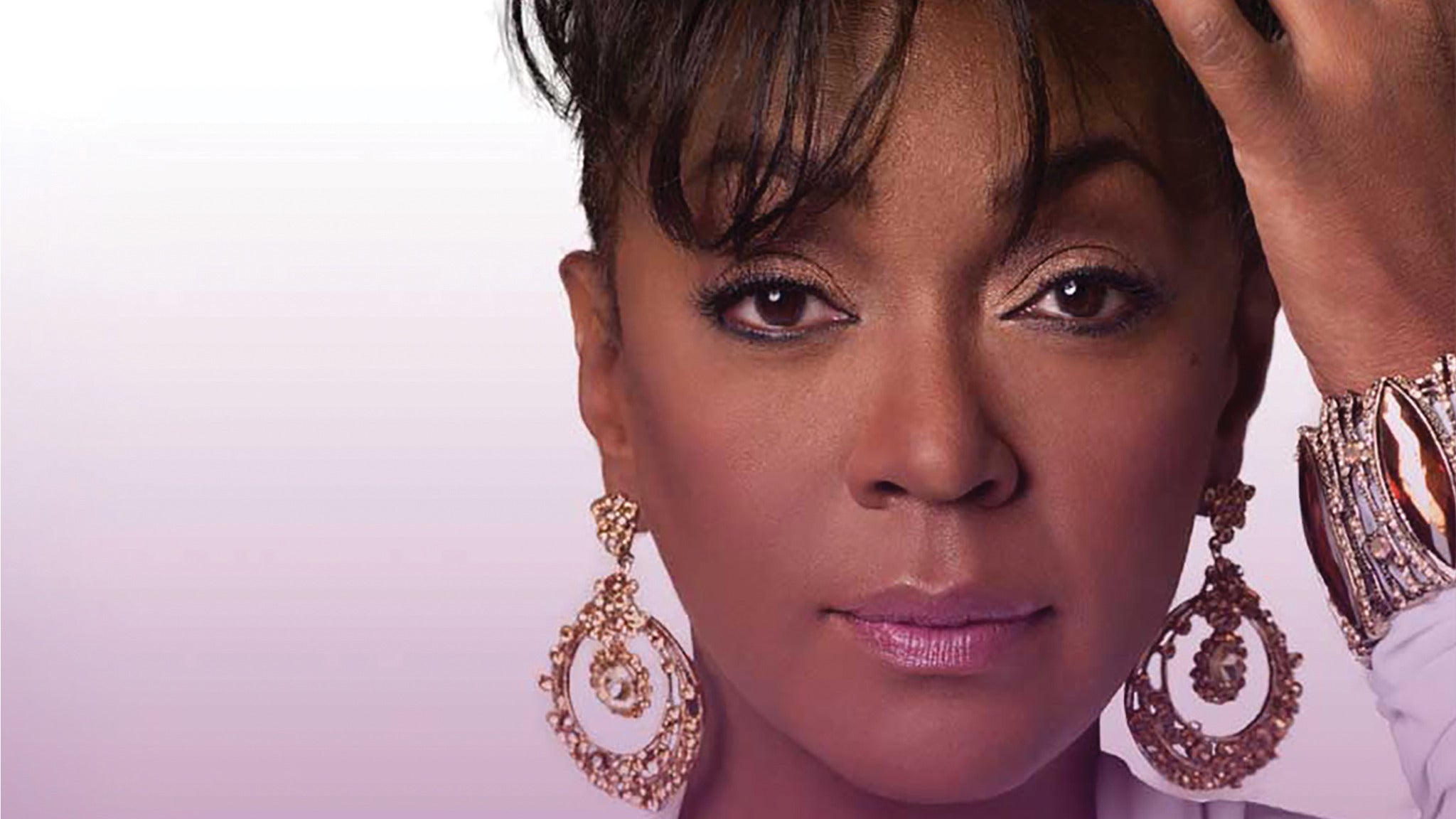 Anita Baker Announced