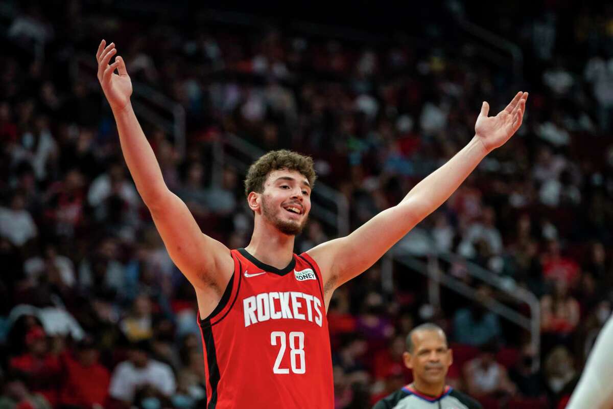Rockets' Alperen Sengun explains why he doesn't get more playing time