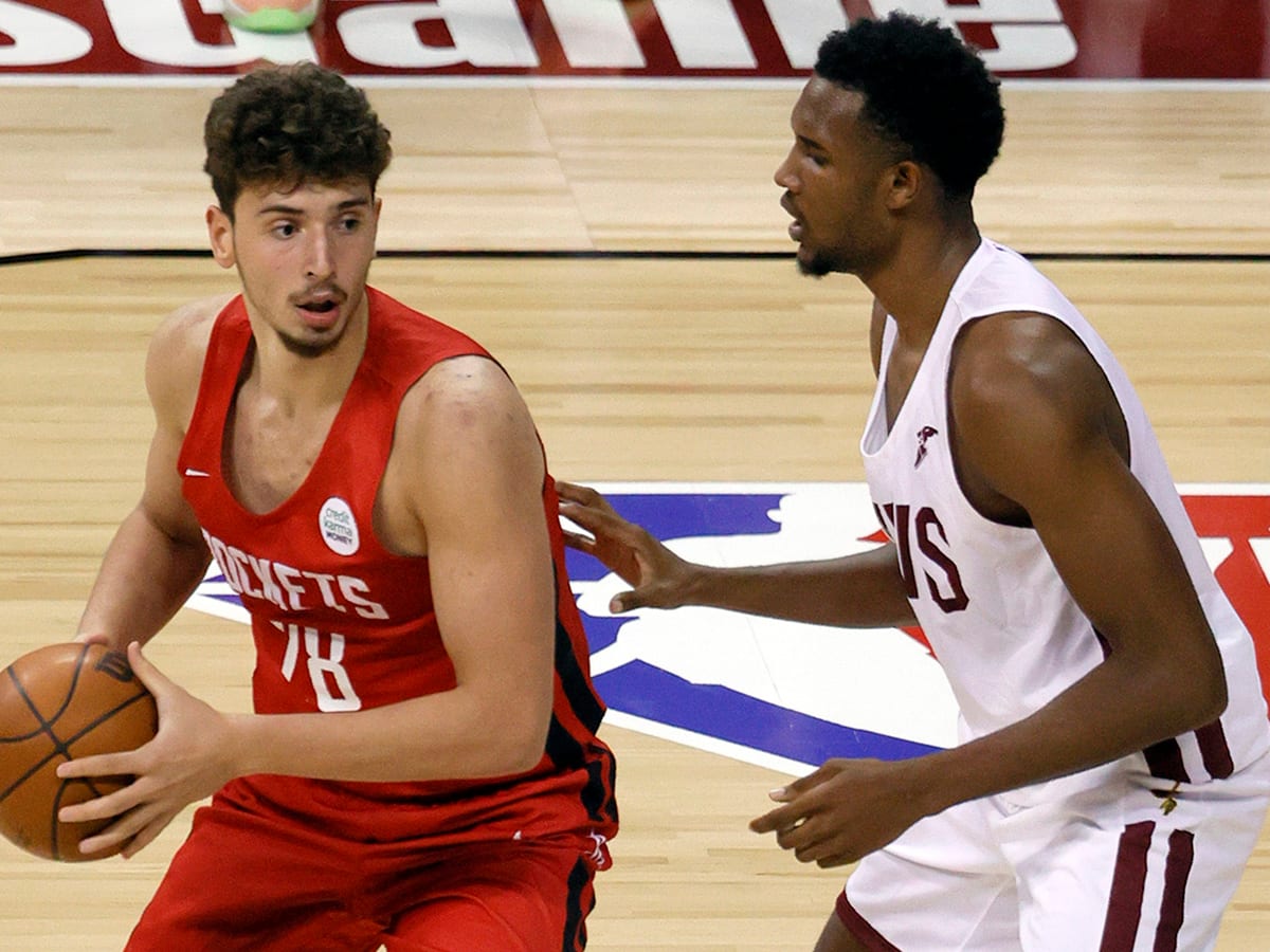 Rockets' Alperen Şengün impressing at NBA Summer League