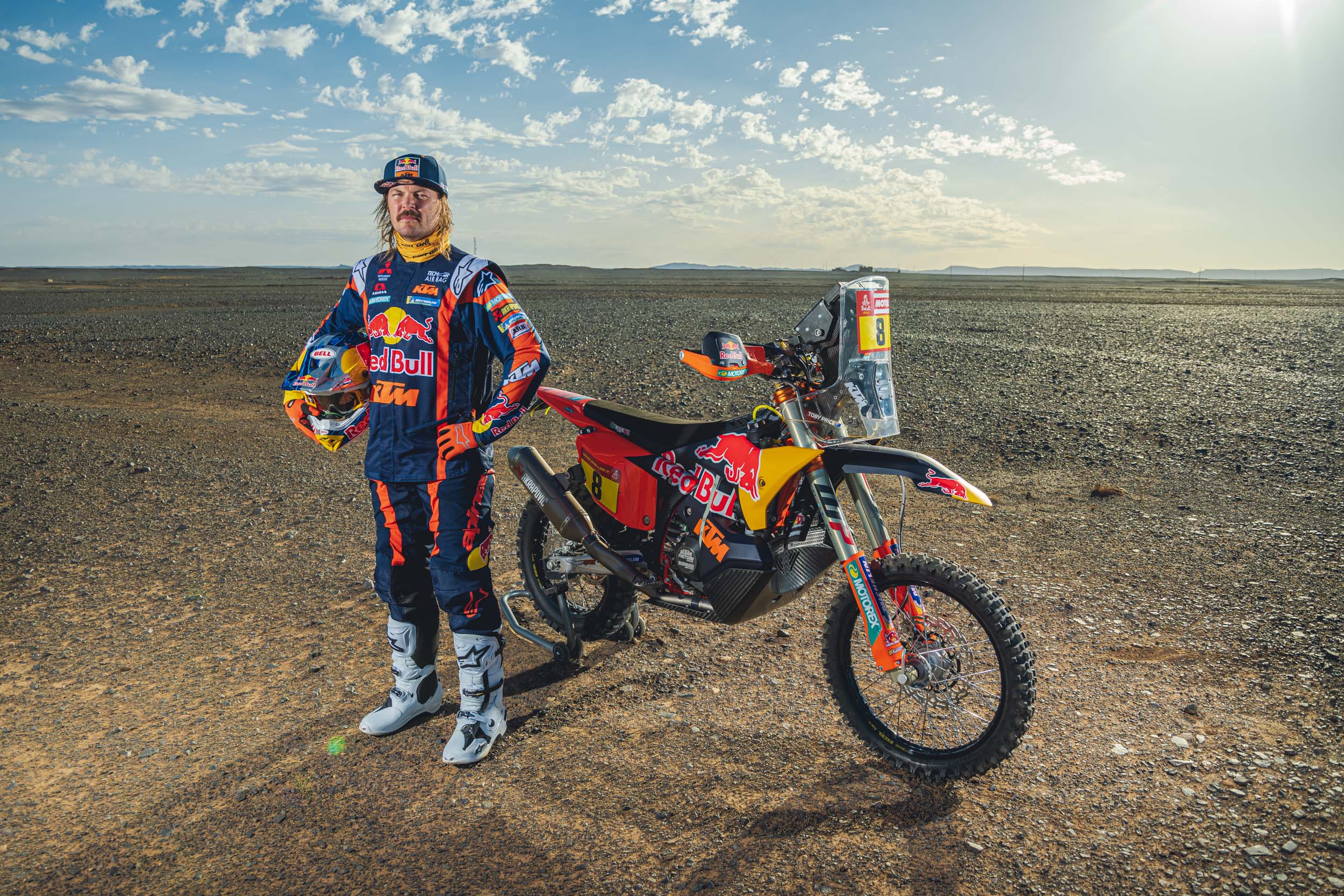 RED BULL KTM ARE READY TO RACE DAKAR 2023