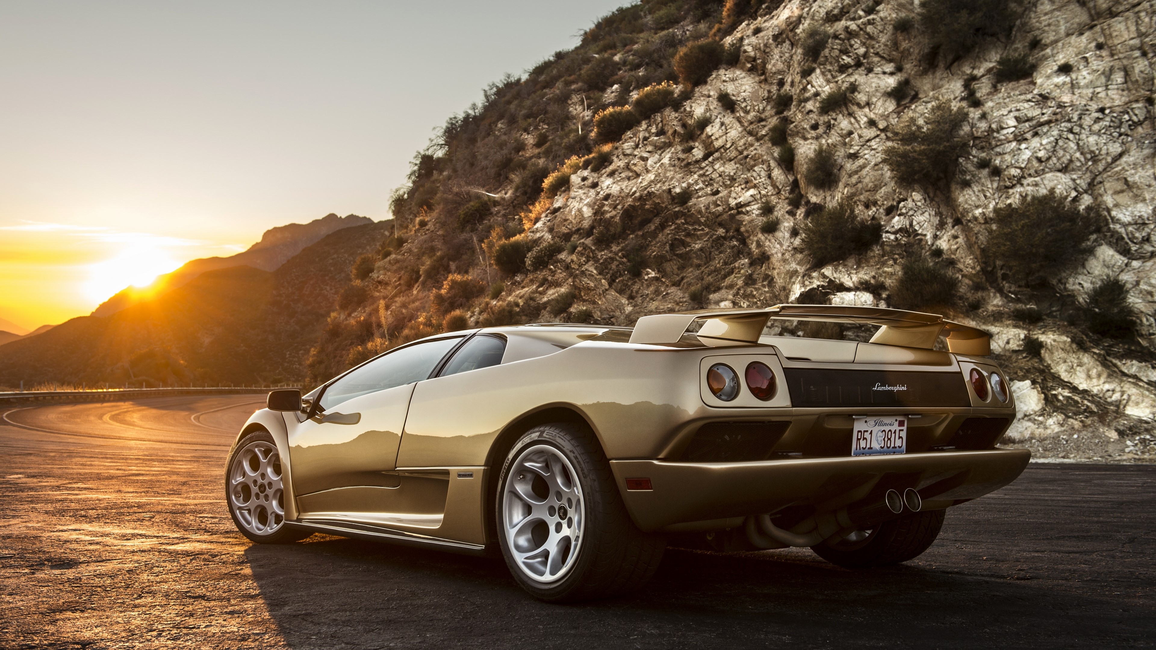 4K Lamborghini Diablo Gallery HD Wallpaper
