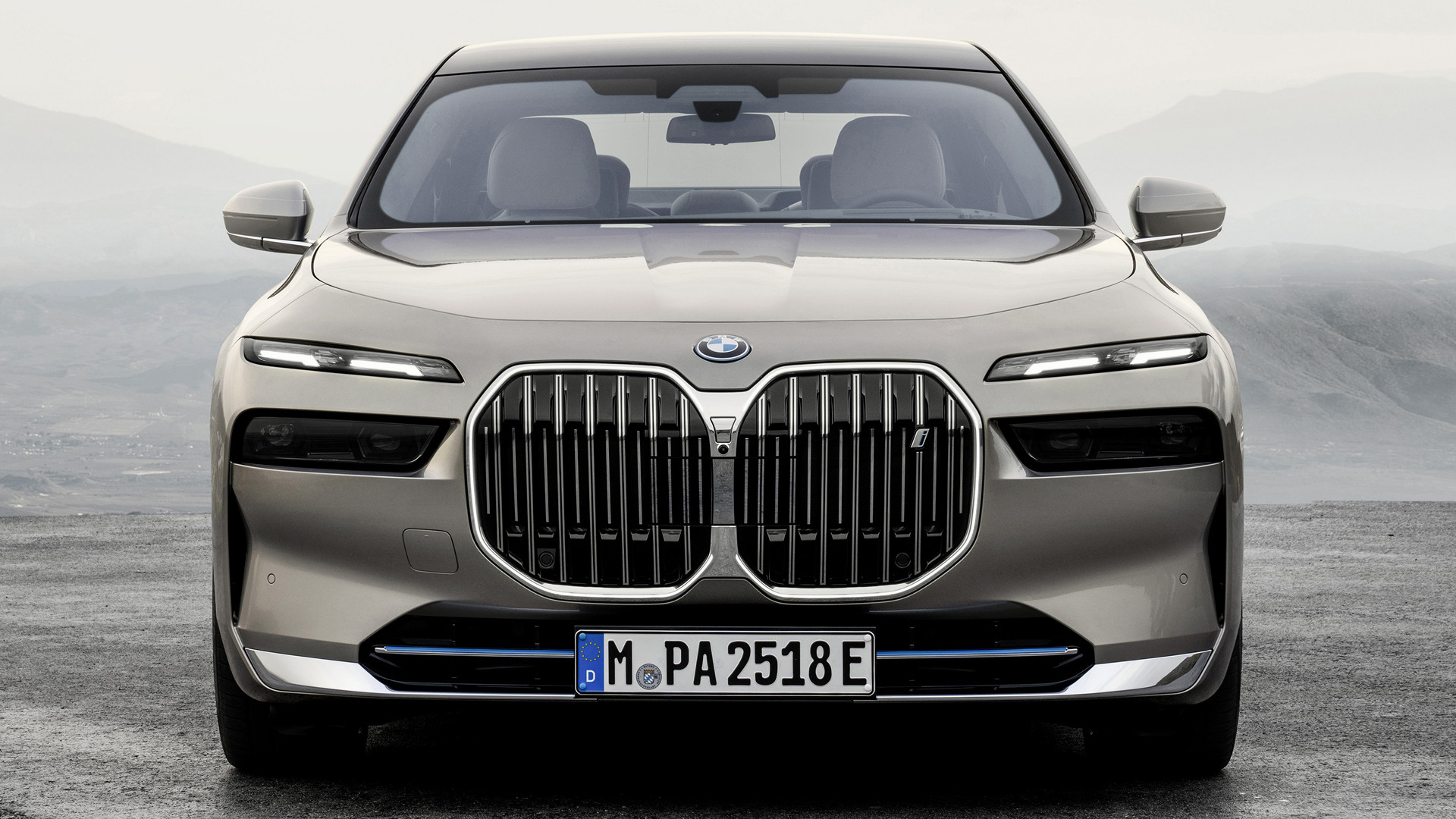 2022 BMW i7 and HD Image