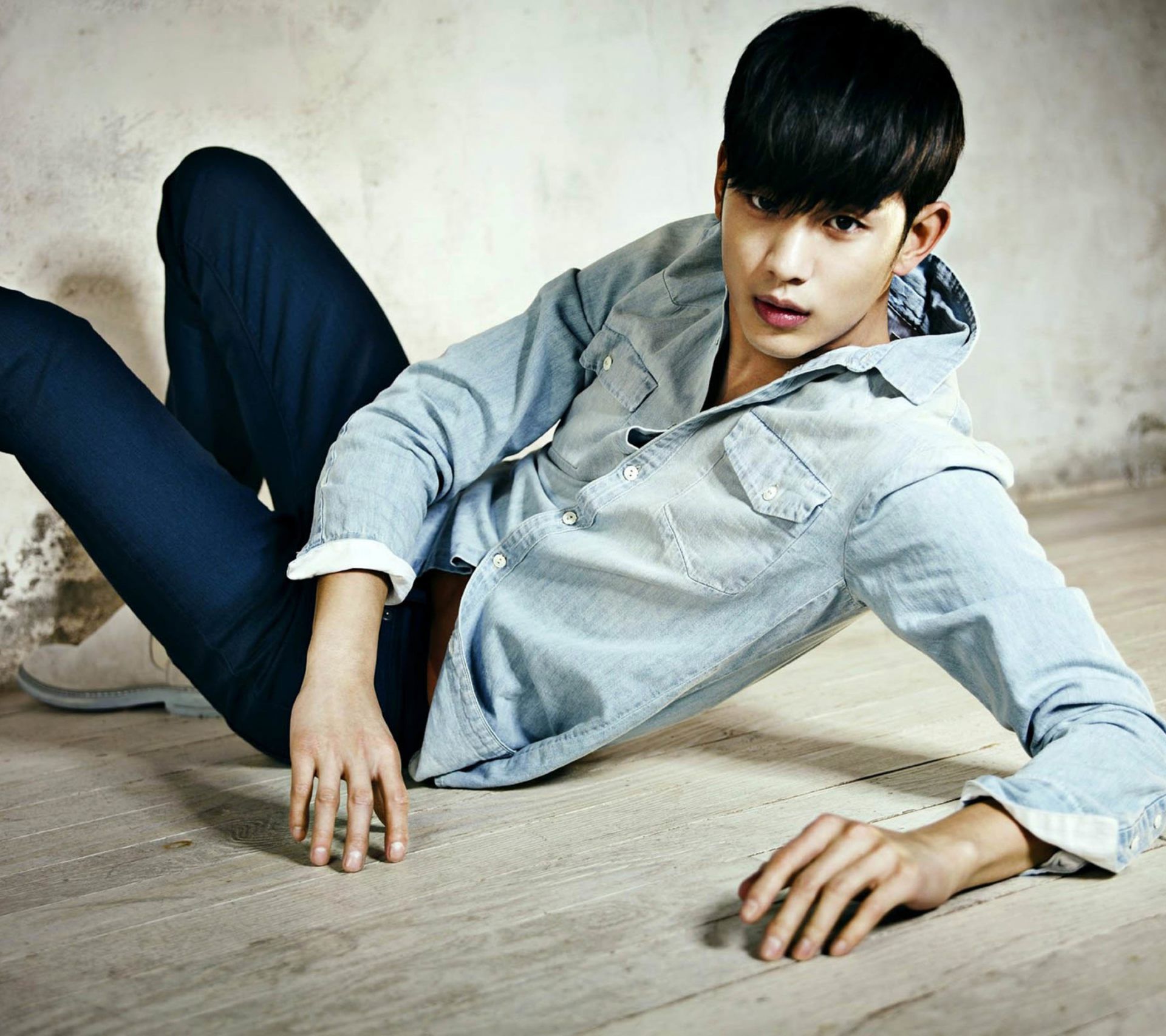 Handsome Boy Wallpaper