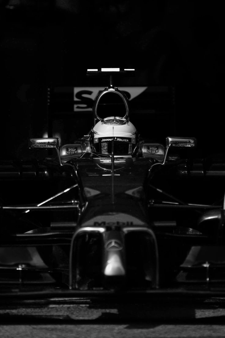 Kevin Magnussen GP 2014 ”. Formula 1 car, Formula racing, Motorsport photography