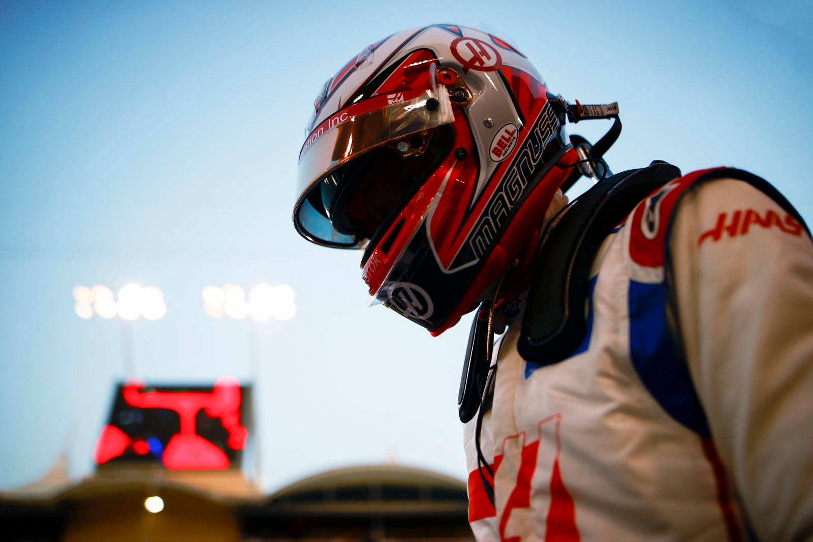 Download Kevin Magnussen Bottom Angle Shot Wallpaper