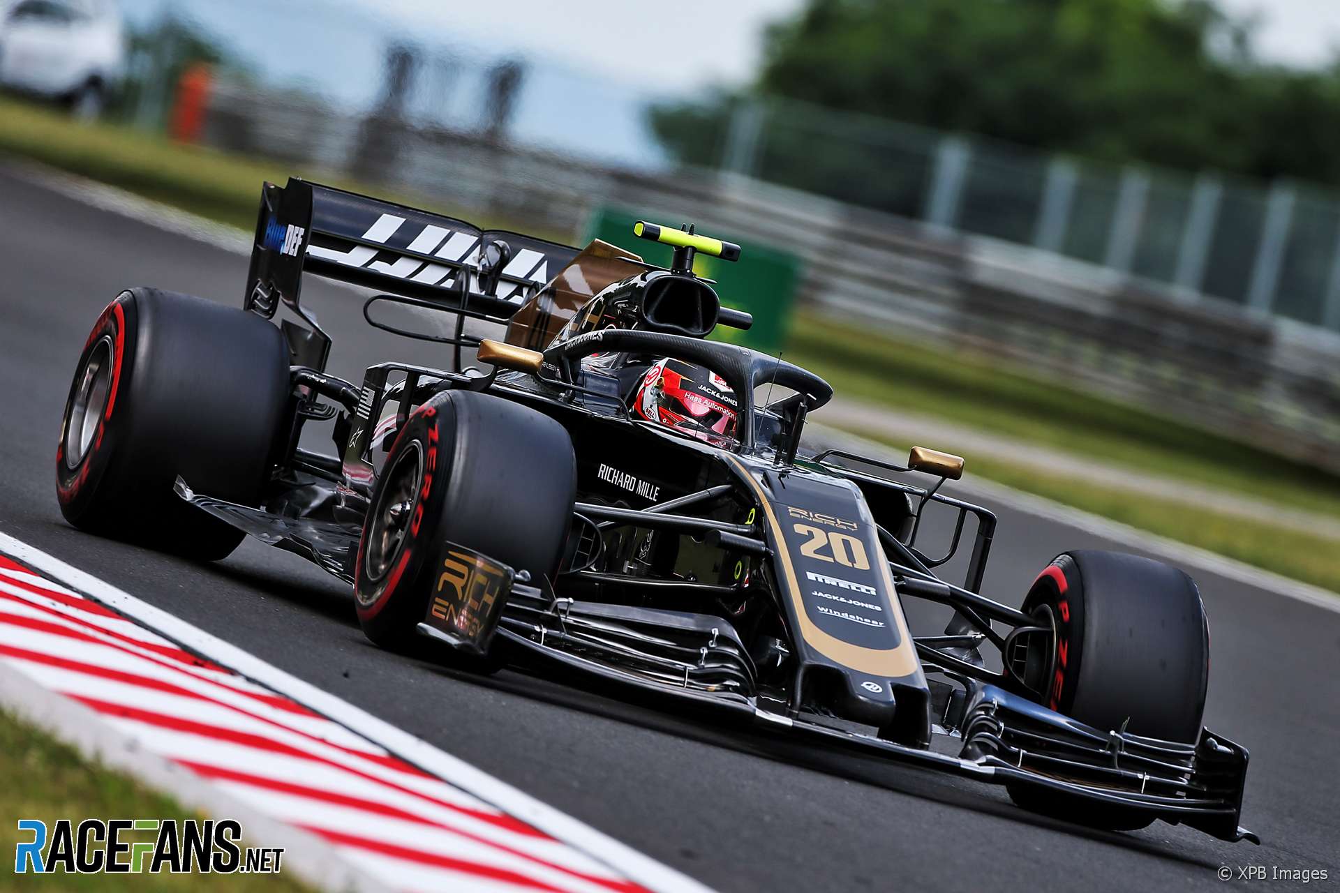 Kevin Magnussen, Haas F1 Team, VF19. Marco's Formula 1 Page