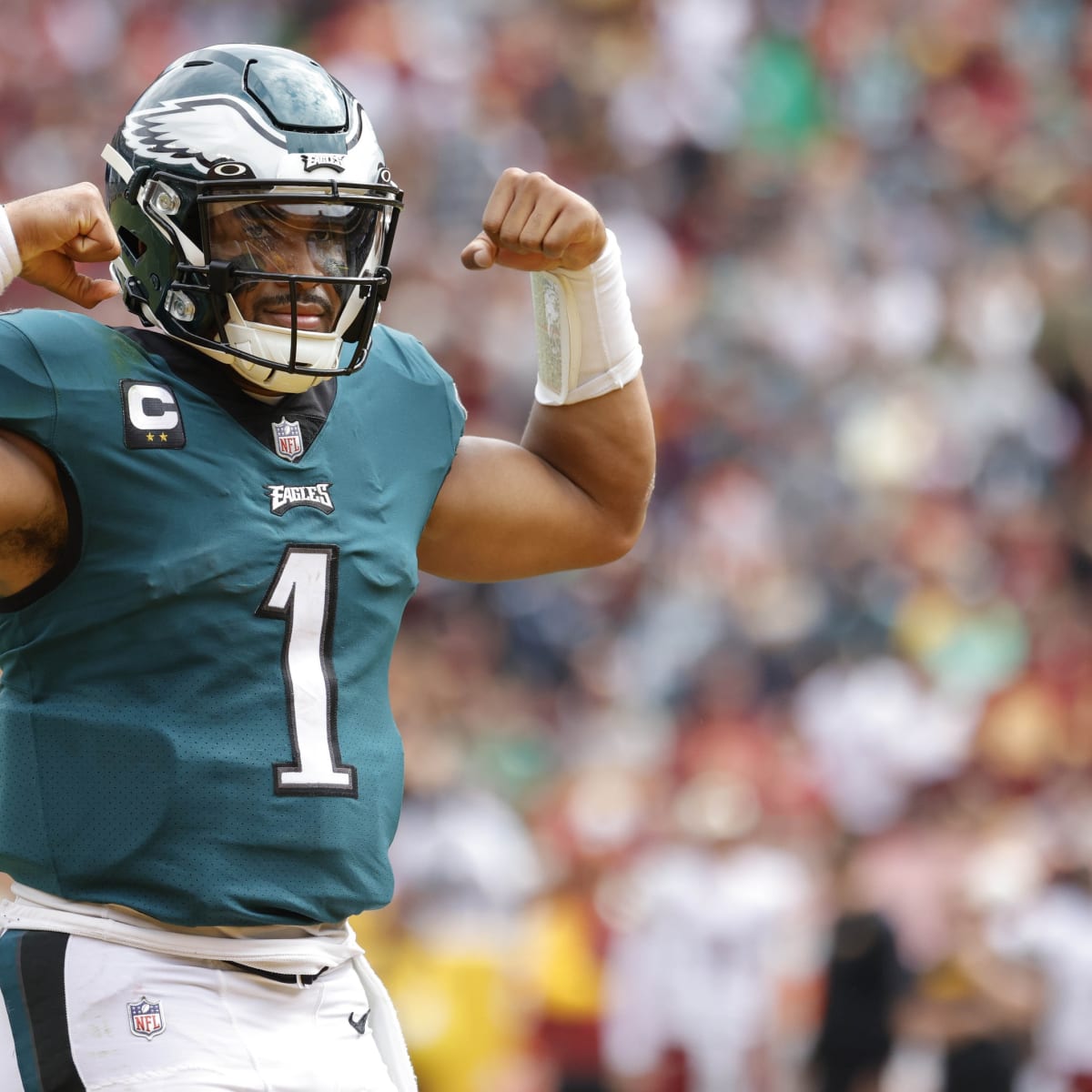 Eagles 2022 schedule: Downloadable wallpaper features Jalen Hurts