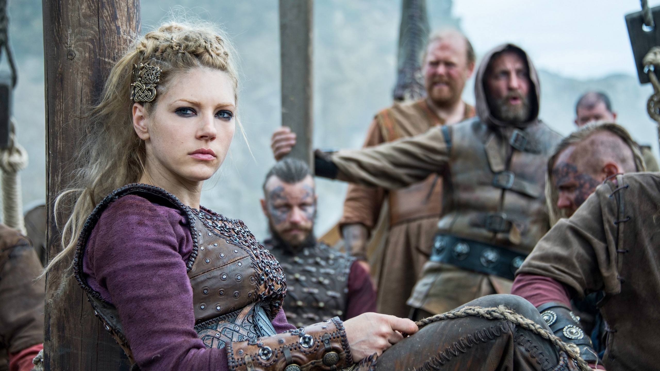 Wallpaper / Vikings, season 5, Travis Fimmel, Katheryn Winnick, 4K free download