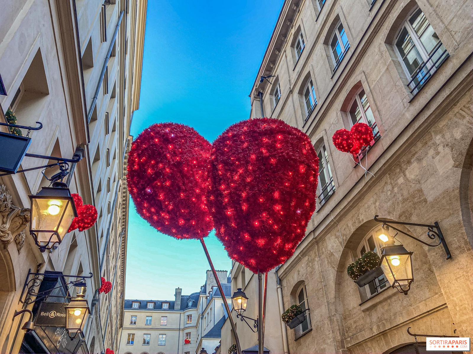 Valentine's Day 2023 in Paris: ideas for a romantic stay in the city