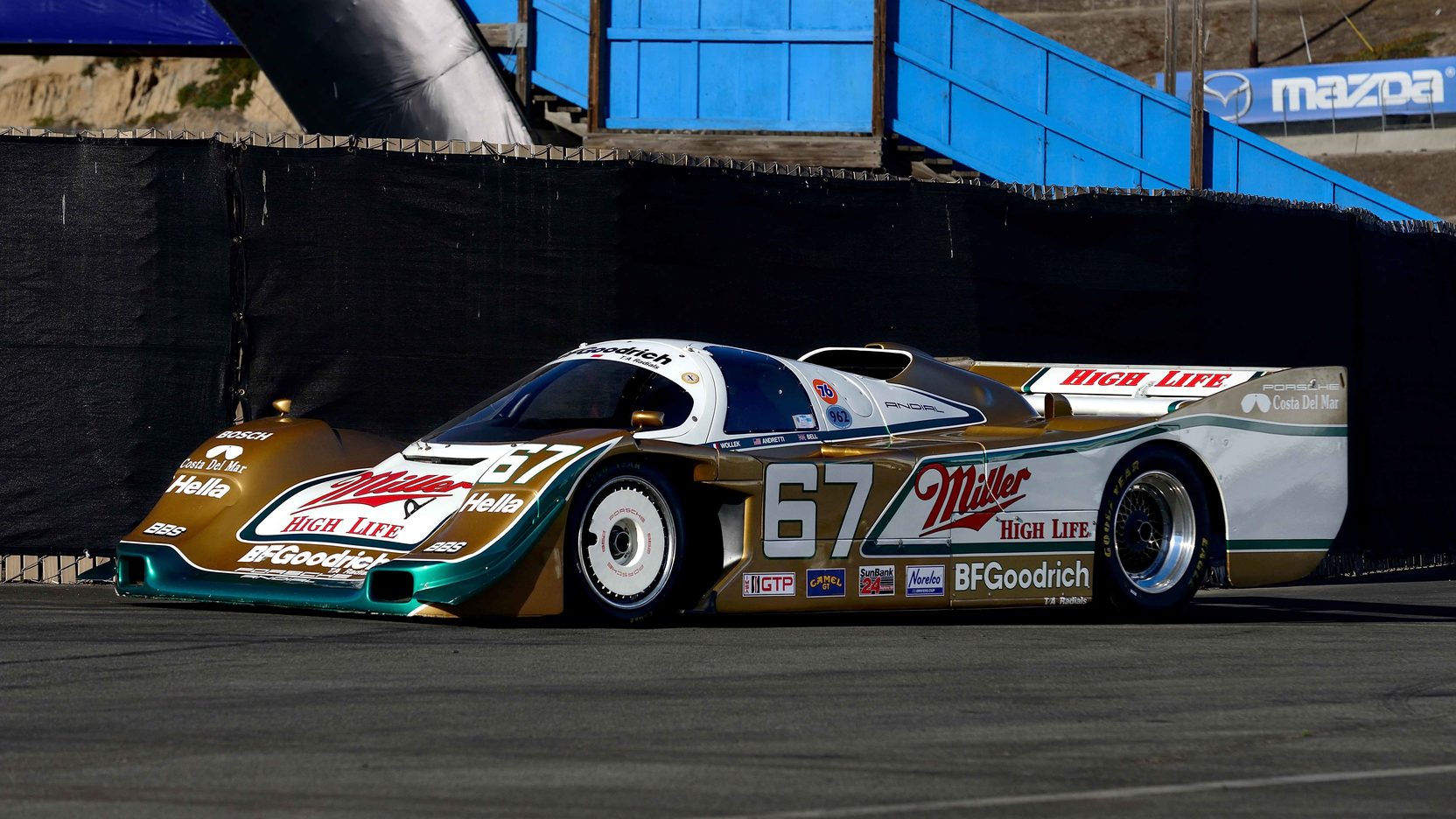 Porsche 962