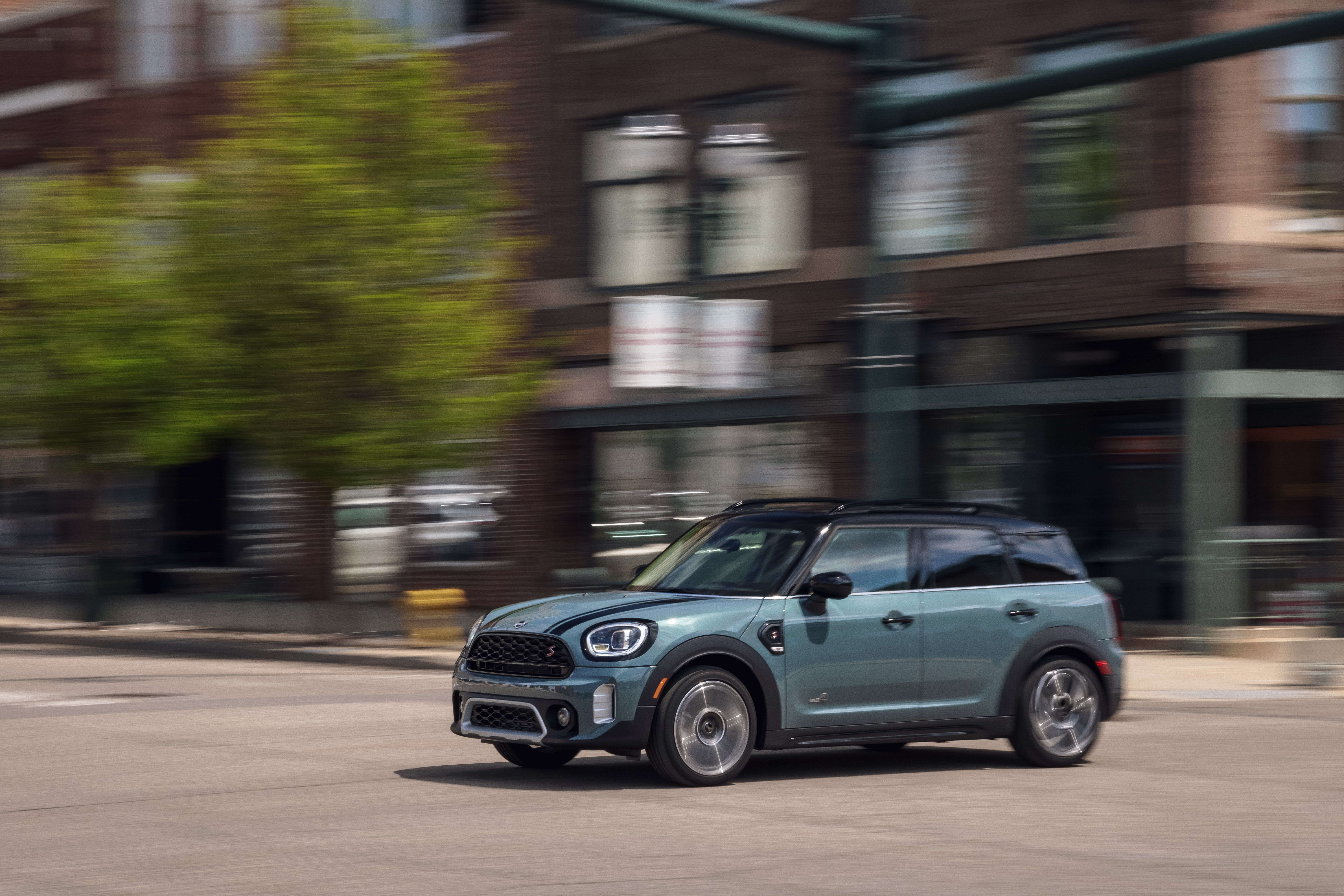 View Photo of the 2021 Mini Cooper Countryman S ALL4