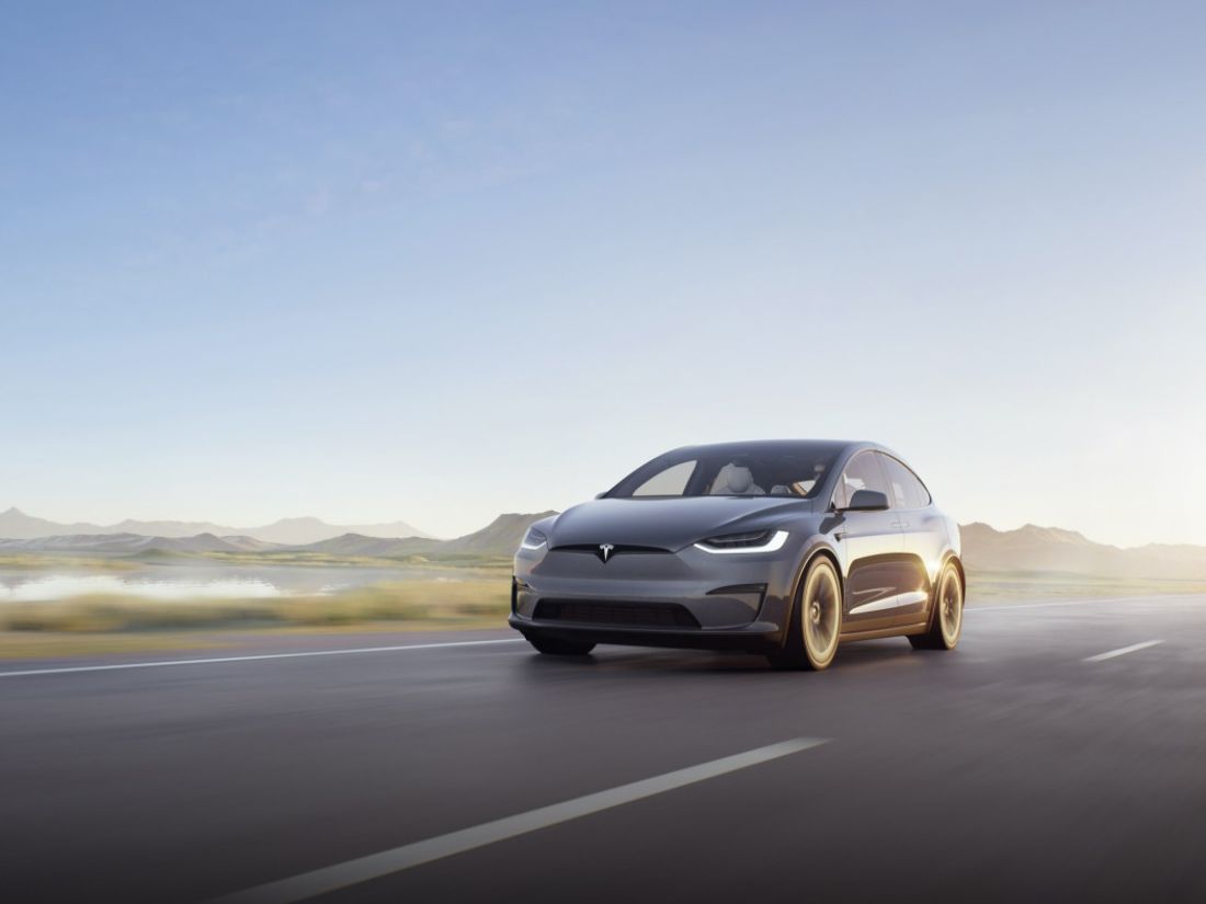 Elon Musk Says Tesla 'Dropped the Ball' on Model X