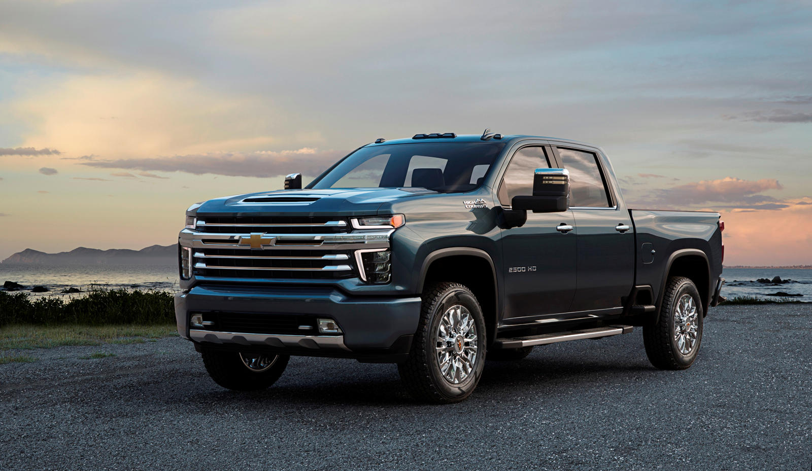 2022 Chevrolet Silverado 2500HD Exterior Dimensions: Colors Options & Accessories
