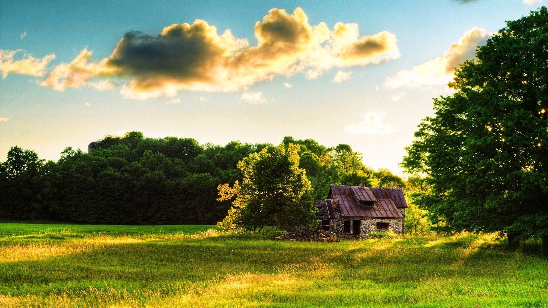 Download Old Abandoned Farmhouse Wallpaper