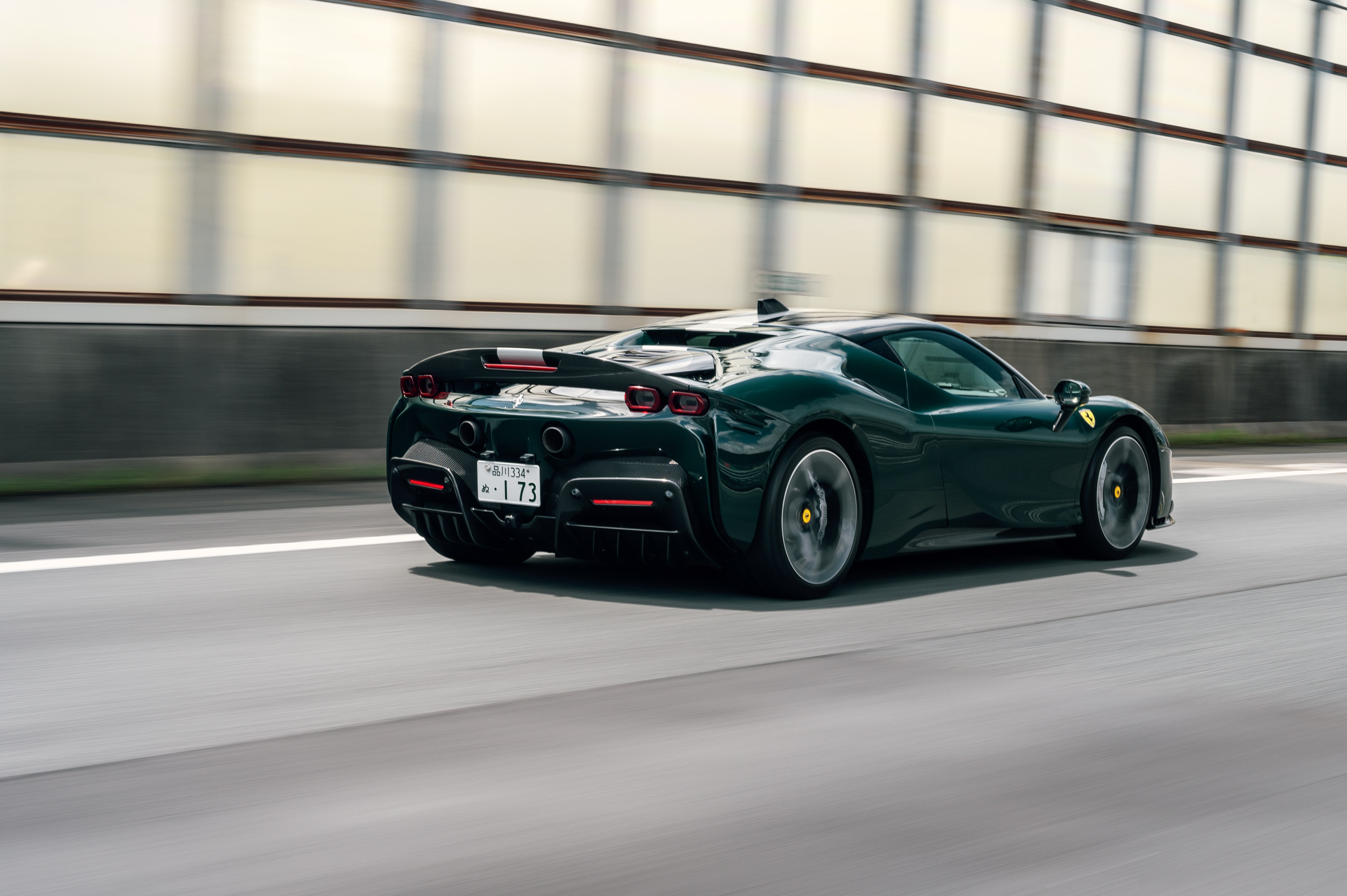 Green Ferrari SF90 Stradale Assetto Fiorano (F173), Supercar Gallery HD Wallpaper