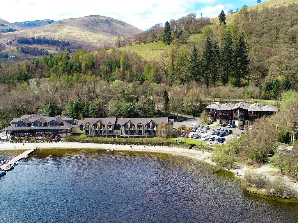 The Lodge on Loch Lomond, photographs and image of the hotel, grounds, restaurant and surroundings