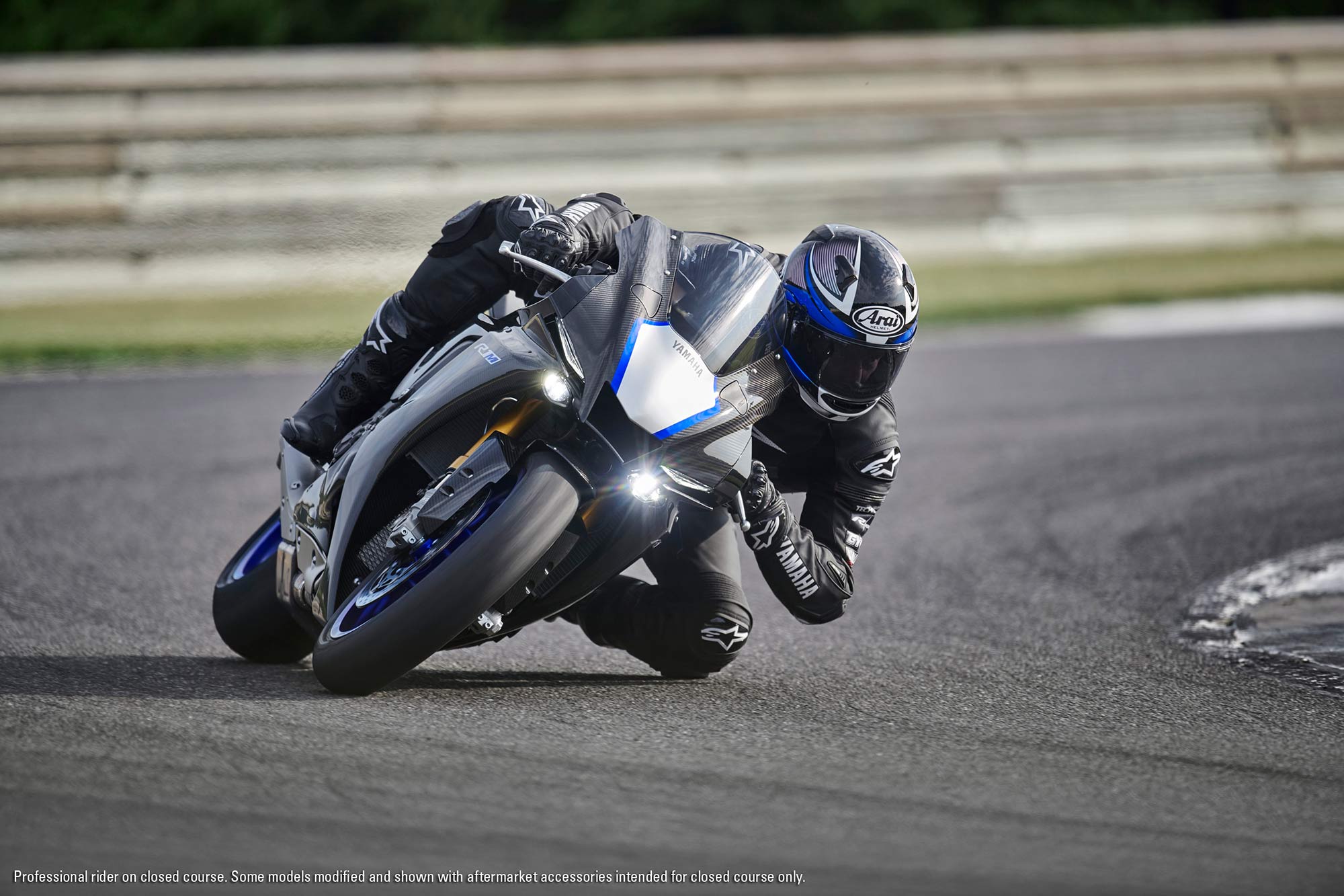 Yamaha YZF R1 M Buyer's Guide: Specs, Photo, Price