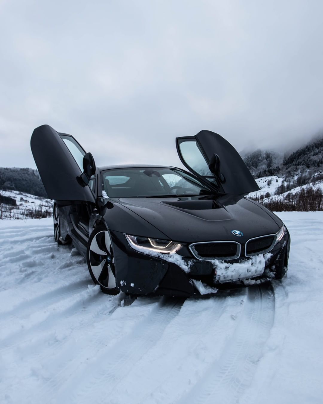 31.6k Likes, 160 Comments i. Born Electric. on Instagram: “On top of the world? No mountains needed. The #BMWi8 Coupé. #BMWiRepo. Bmw i8, Bmw i, Bmw