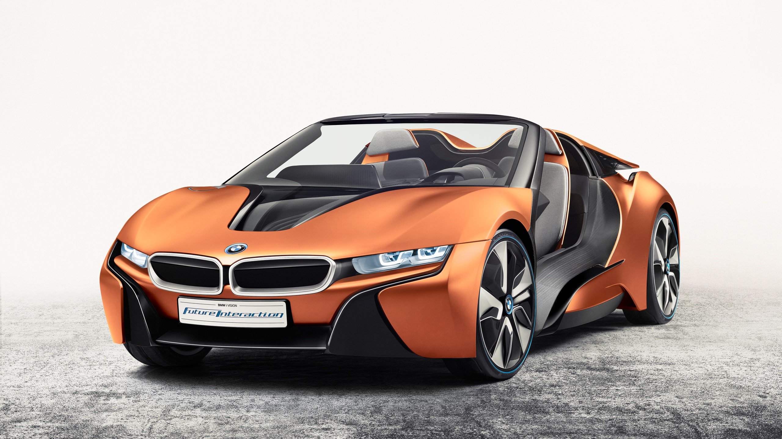 BMW Unveils Tech Packed I8 Spyder Concept At CES 2016