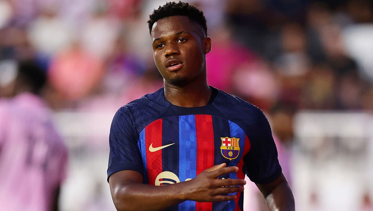 Ansu Fati could make his debut in the Xavi era in the Champions League debut