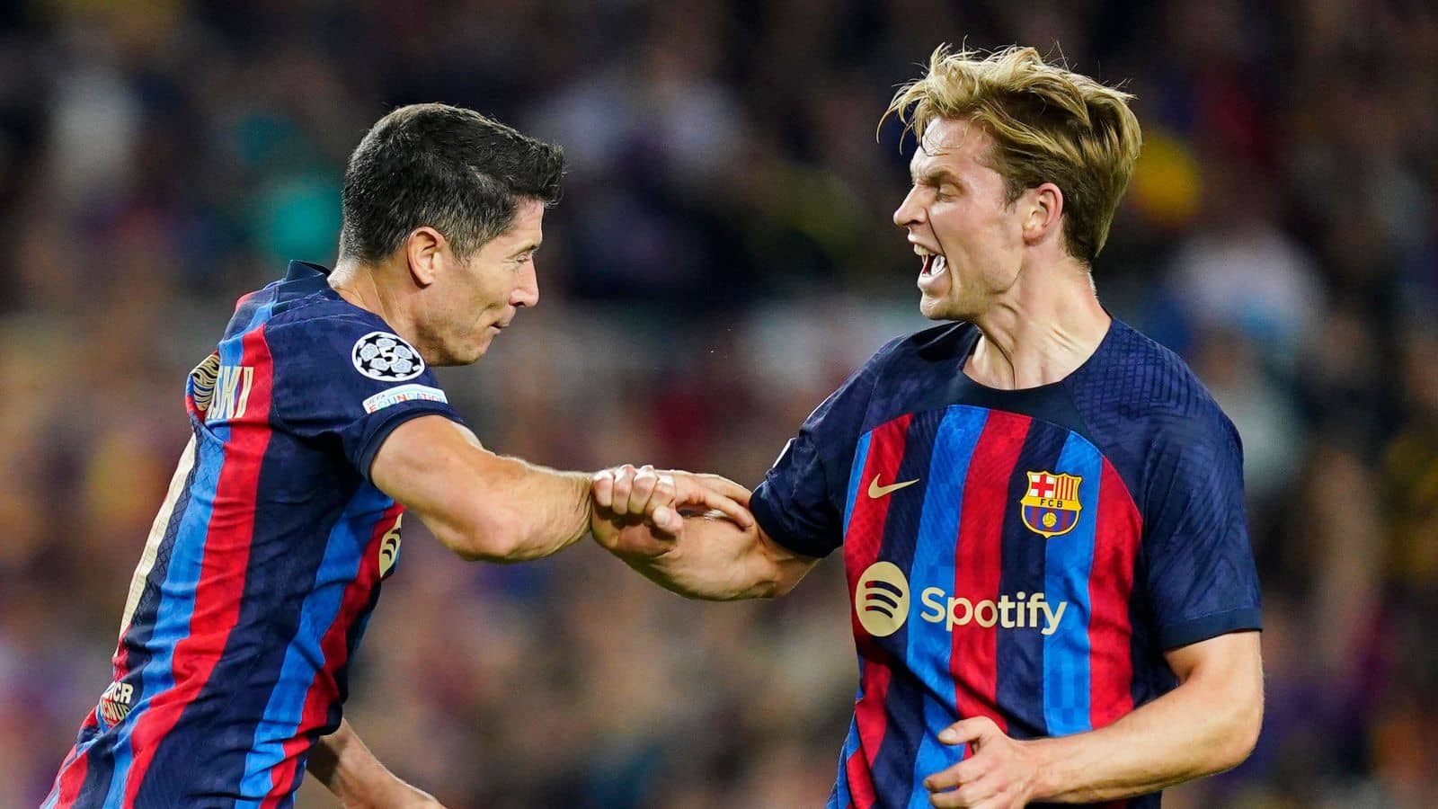 Frenkie de Jong hits out at lies over Man Utd transfer talk as Barcelona star hints at smear campaign aimed at pushing him out