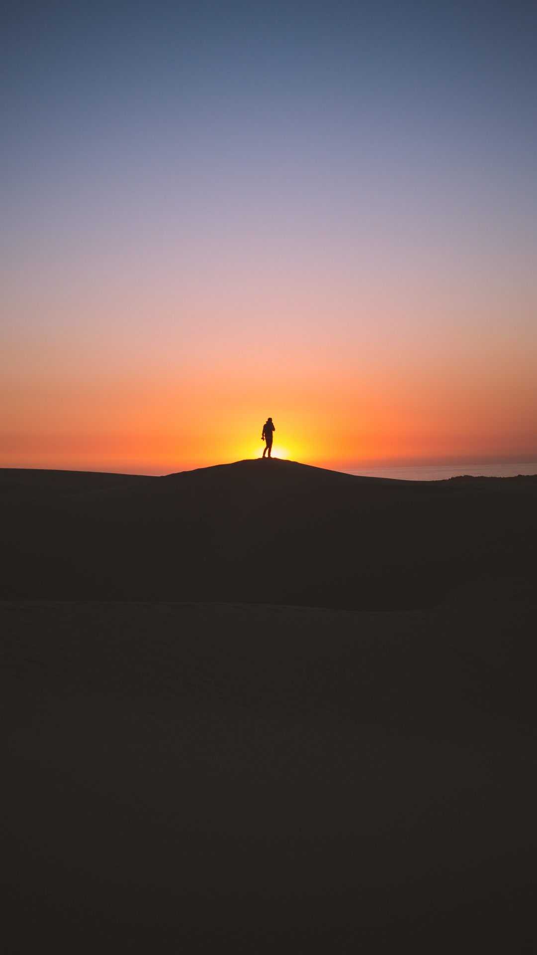 Man Silhouette Horizon Sky Sunset Wallpaper 1080– X1920 Out Wallpaper