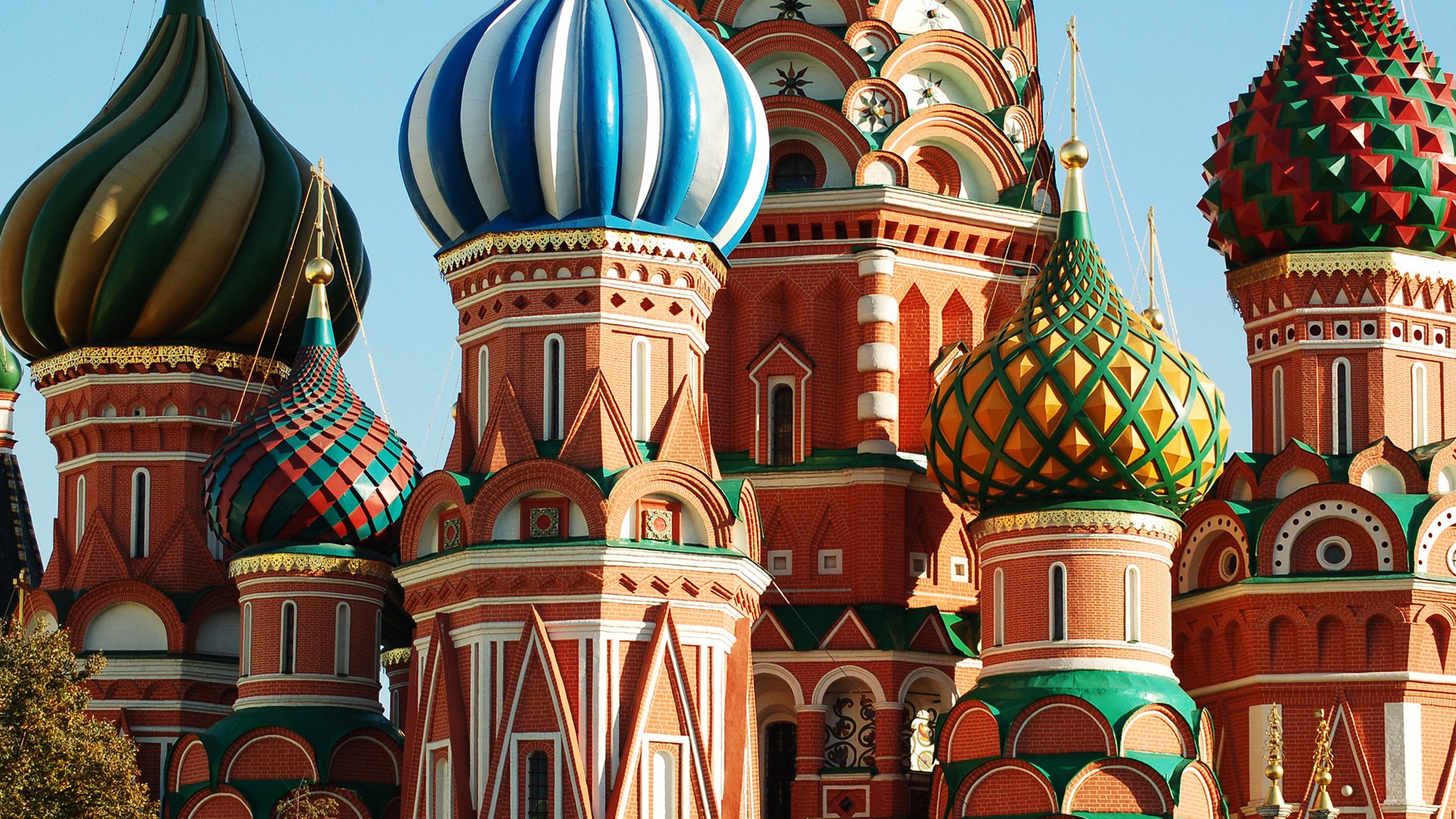 Domes of Saint Basil's Cathedral in Moscow, Russia. Windows 10 Spotlight Image